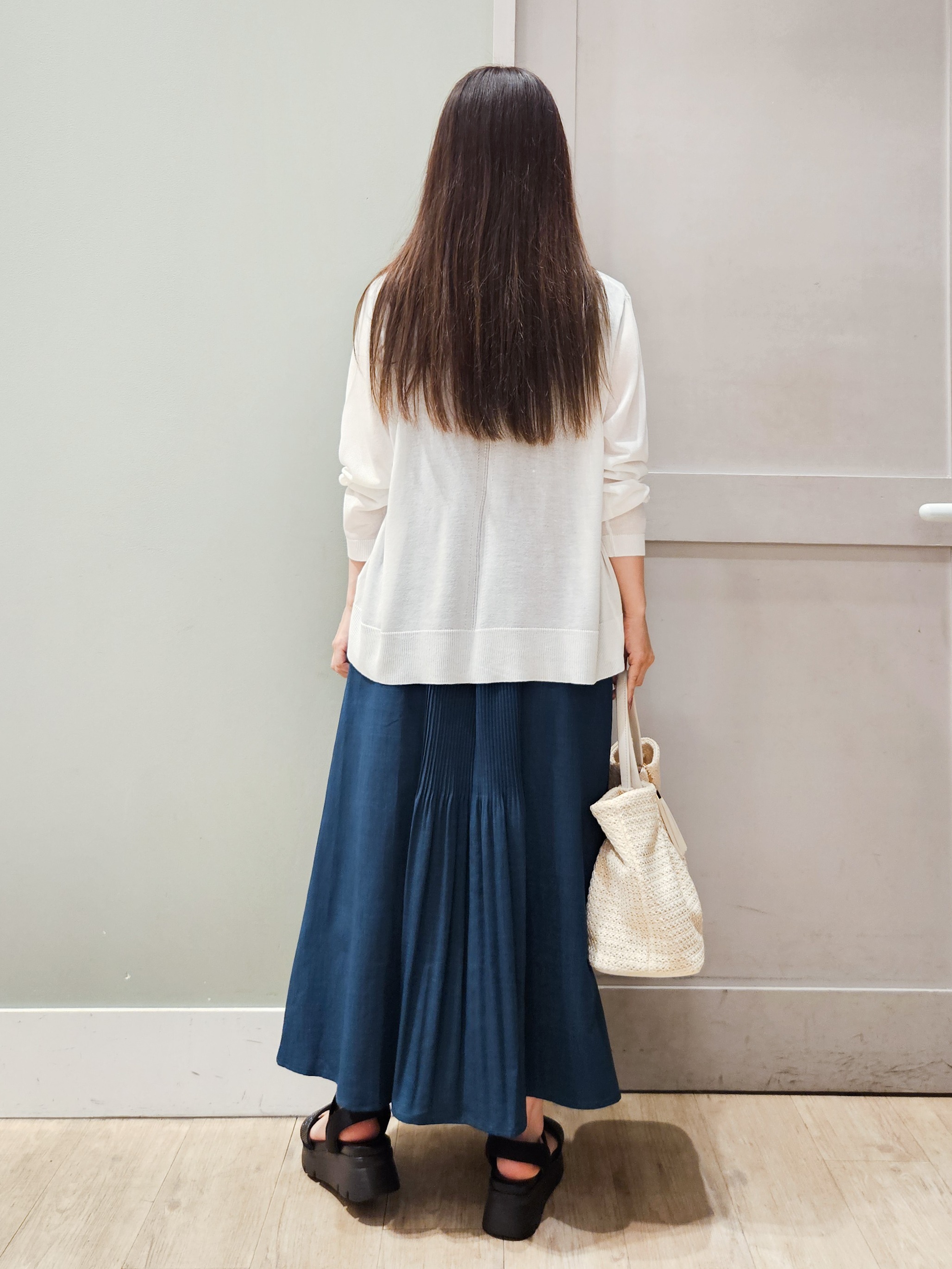 maiさんの「grove｜高評価！【接触冷感／UVカットetc】ベーシックショートカーディガン」を使ったコーディネート