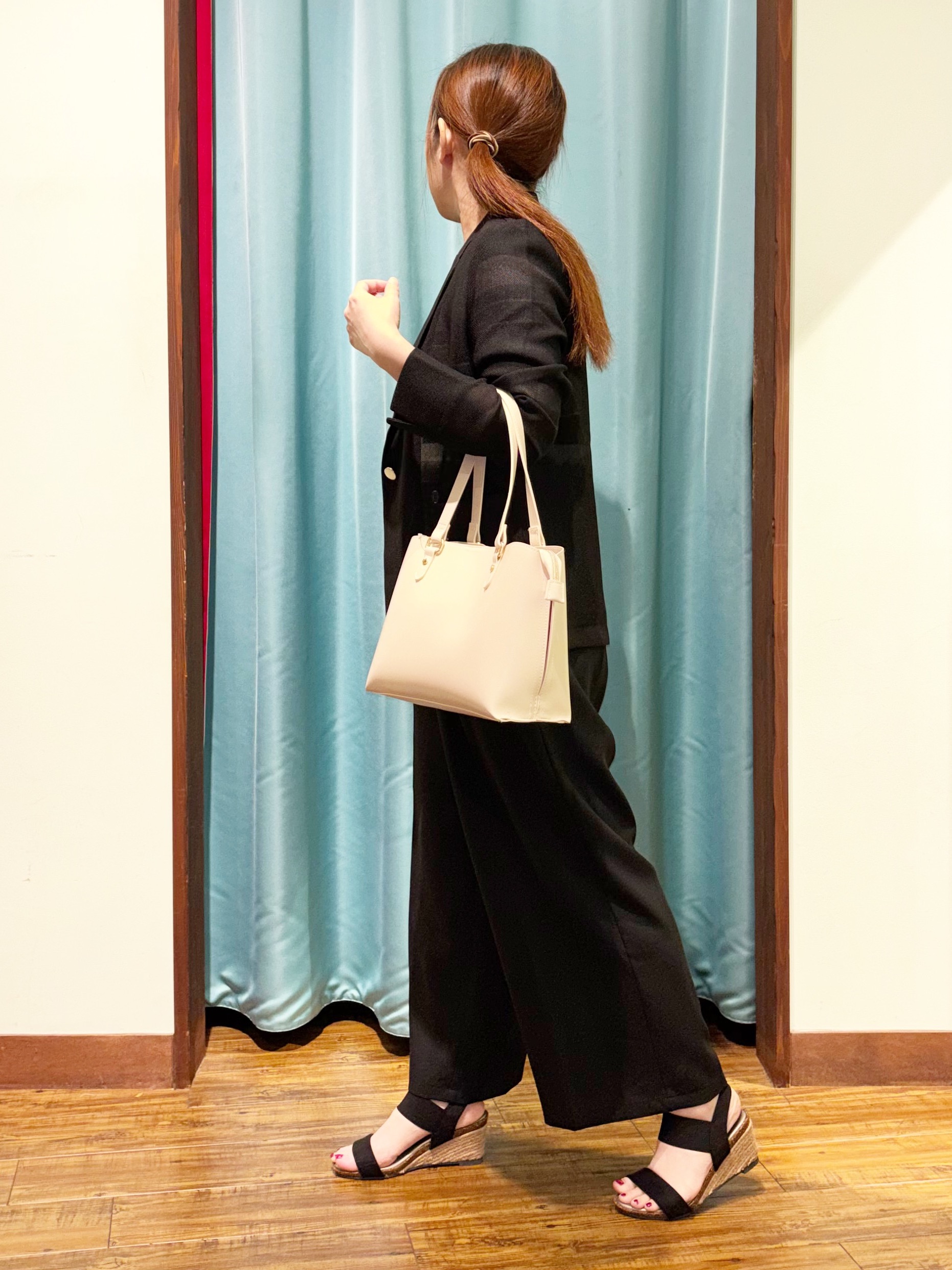 tukiさんの「SHOO･LA･RUE｜【通気性〇/セットアップ可/S-LL/洗濯機可】紫外線対策にも メッシュテーラードジャケット」を使ったコーディネート