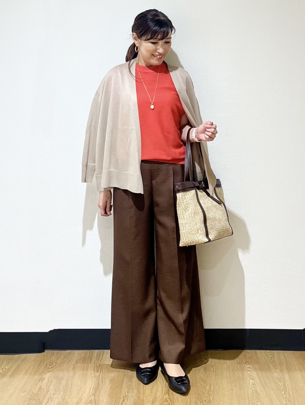 ayaさんの「Reflect｜レースアップスリーブデザインニット」を使ったコーディネート
