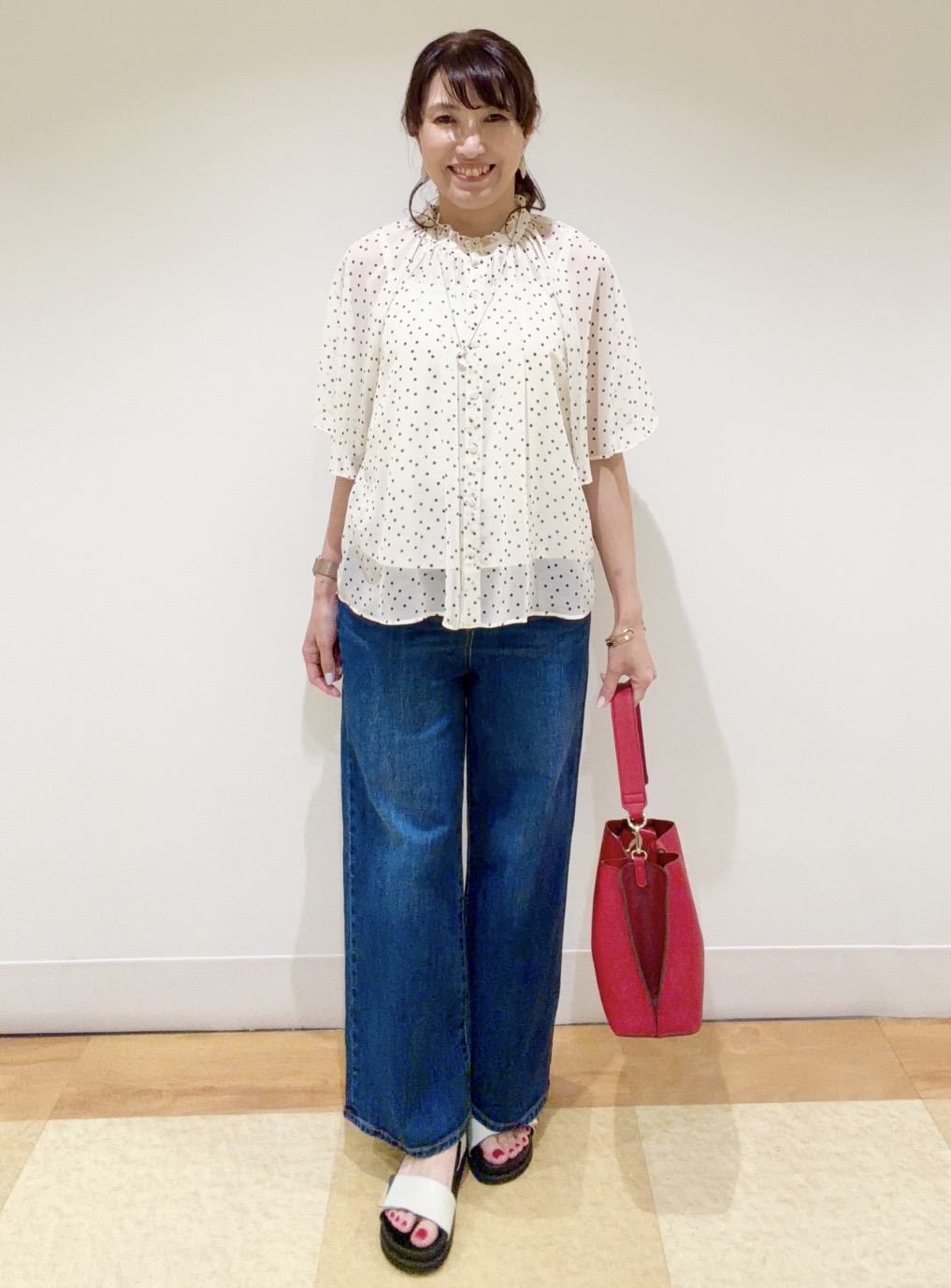 ayaさんの「Reflect｜【セットアップ／手洗い可】ドット柄シアーブラウス」を使ったコーディネート