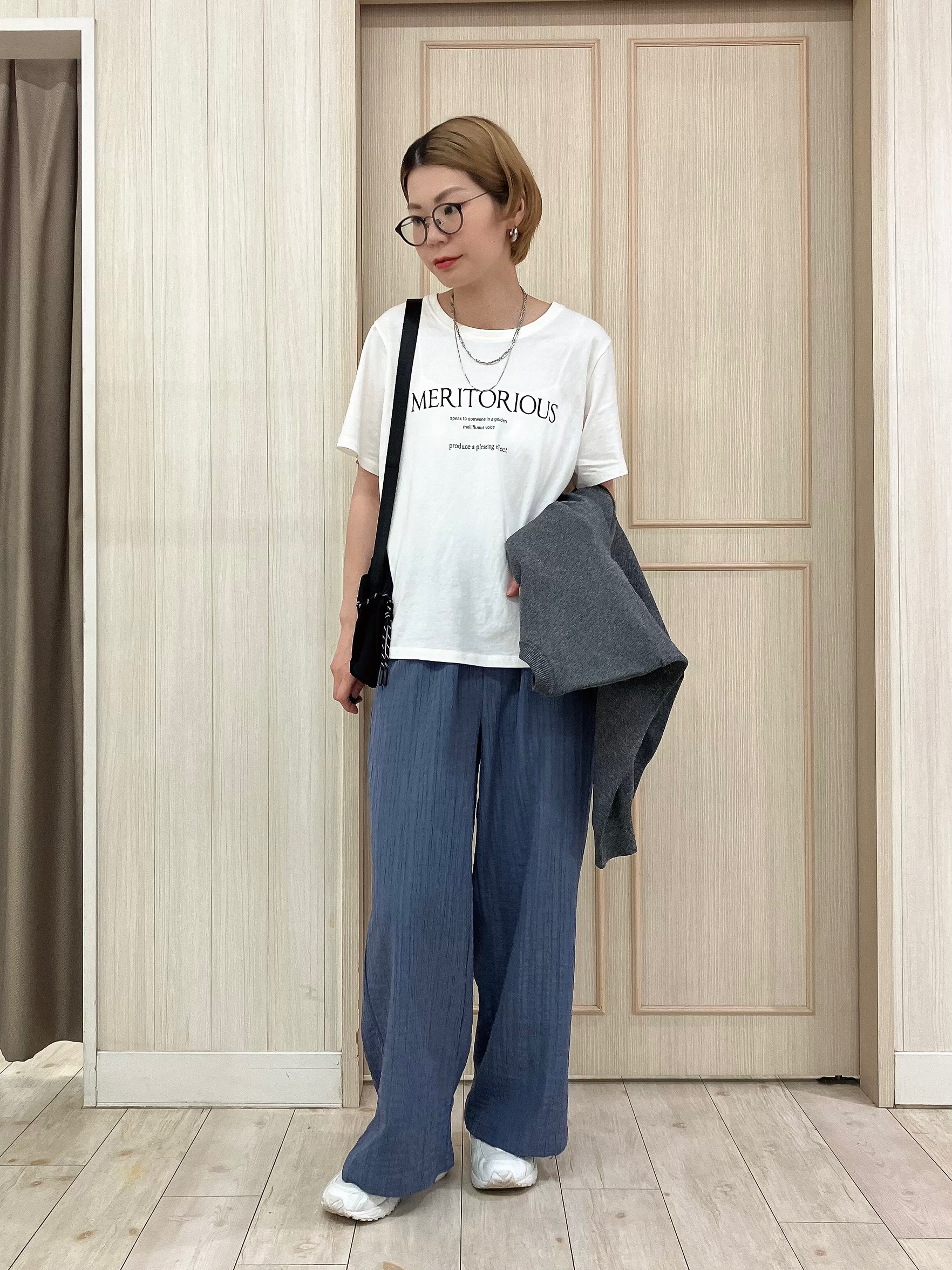 Turnerさんの「SHOO･LA･RUE｜【セットアップ可/洗濯機可】軽やかに羽織れる スポンディシュニットカーディガン」を使ったコーディネート