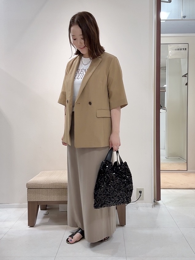 YUIさんの「UNTITLED｜【秋の通勤羽織/セットアップ可/UVカット】エアリークール半袖ジャケット」を使ったコーディネート