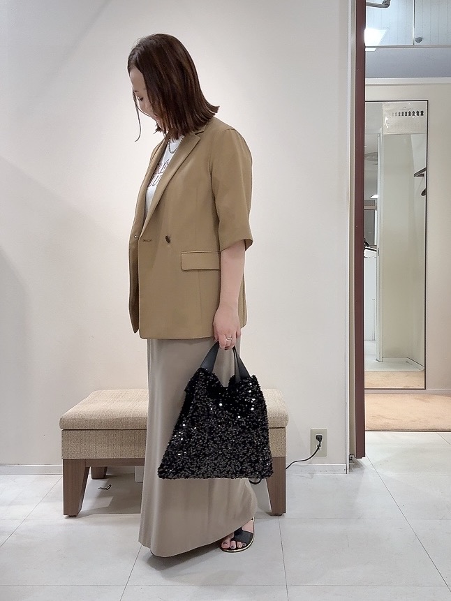 YUIさんの「UNTITLED｜【秋の通勤羽織/セットアップ可/UVカット】エアリークール半袖ジャケット」を使ったコーディネート