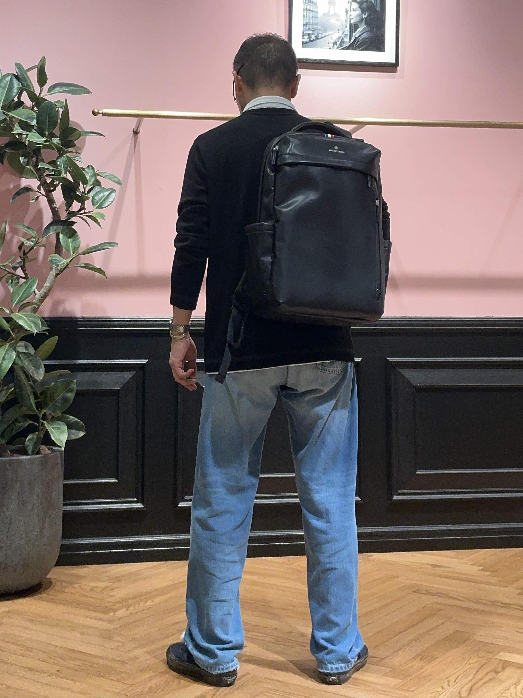torigoeさんの「DRESSTERIOR｜ウォッシャブル ファインメリノVネックニット」を使ったコーディネート
