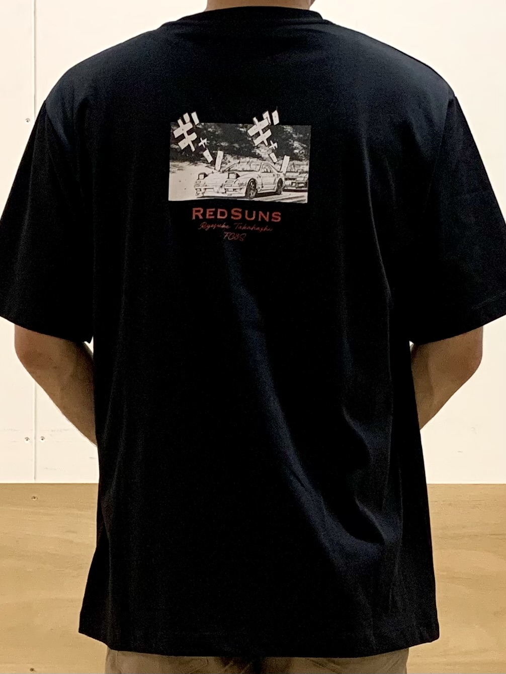 MATUさんの「THE SHOP TK｜頭文字D 別注 『タカハシ』 グラフィック半袖Tシャツ ステッカー＆チャーム付き」を使ったコーディネート