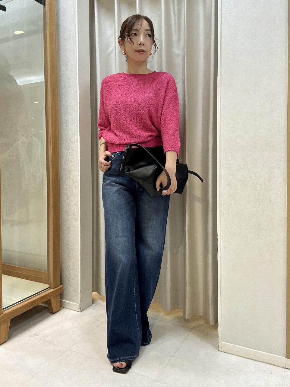 tomoさんの「UNTITLED｜【前後2WAY】コットン混カールプルオーバー」を使ったコーディネート