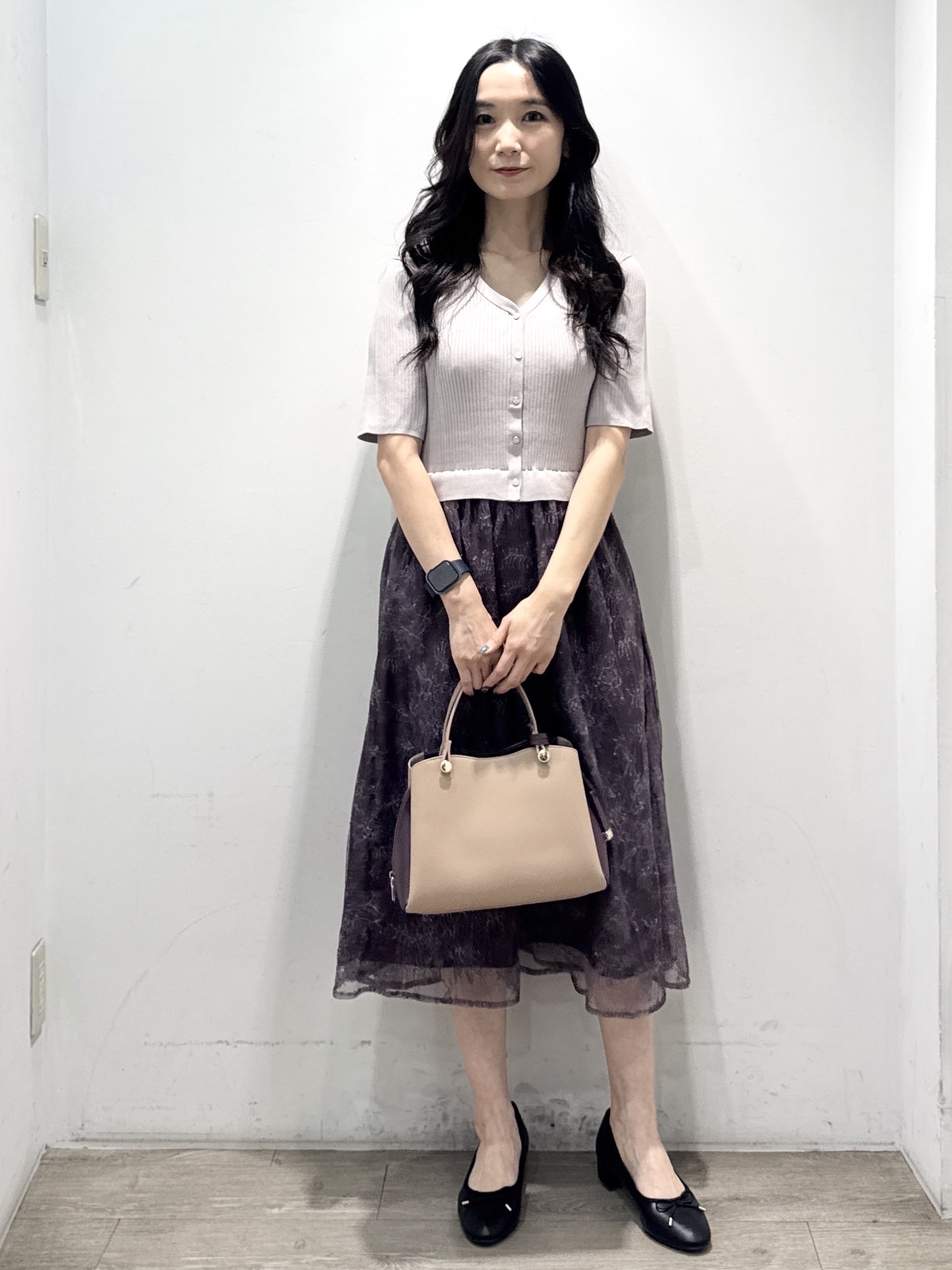 yuicciさんの「OPAQUE.CLIP｜花柄ドッキング衿付きワンピース【洗濯機OK】」を使ったコーディネート