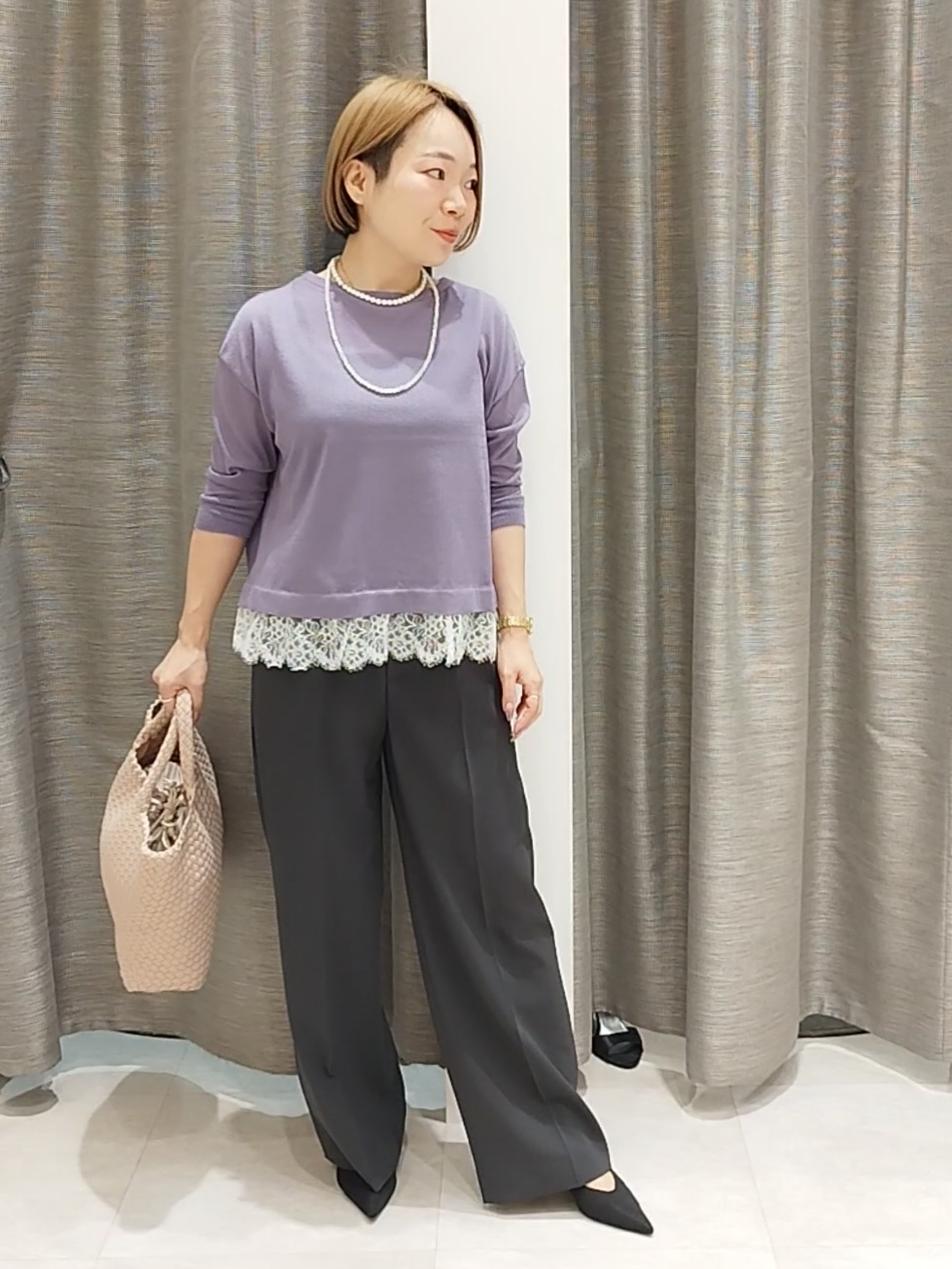 s u g iさんの「UNTITLED｜レースドッキングニットプルオーバー」を使ったコーディネート