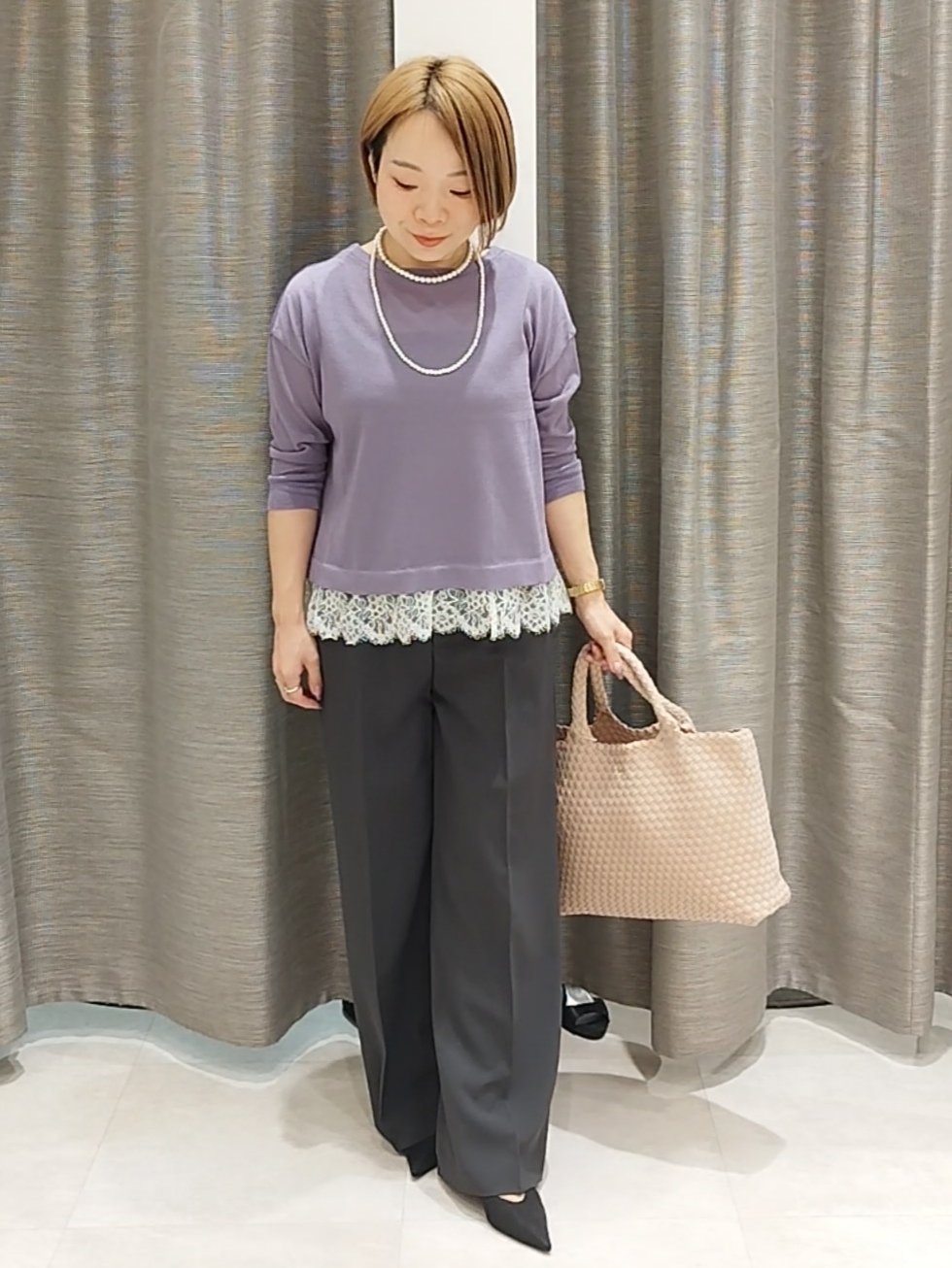 s u g iさんの「UNTITLED｜レースドッキングニットプルオーバー」を使ったコーディネート