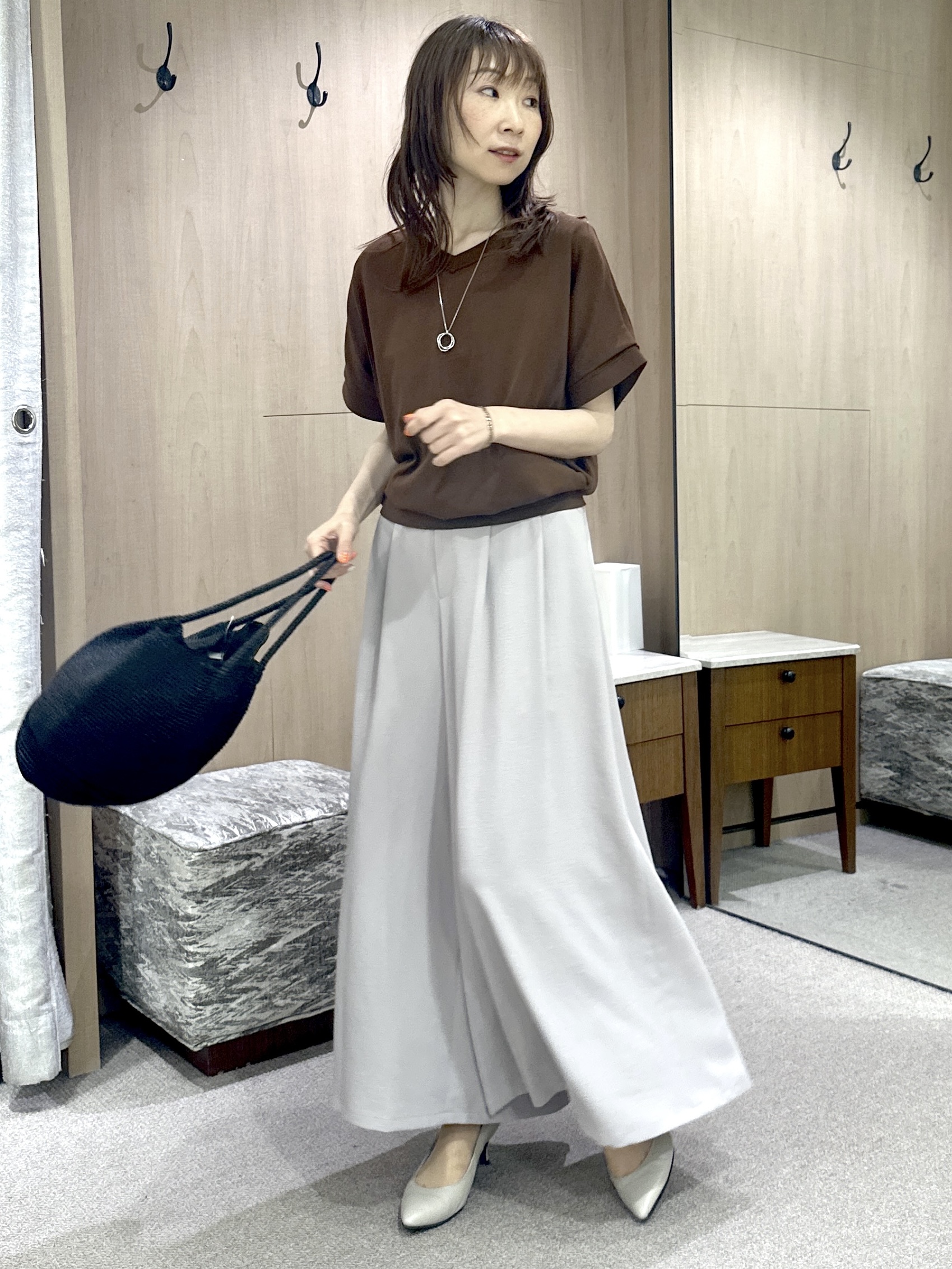 Miwaさんの「UNTITLED｜【アンサンブル可/日除け・冷房対策】シアーレーヨンZIPカーディガン」を使ったコーディネート