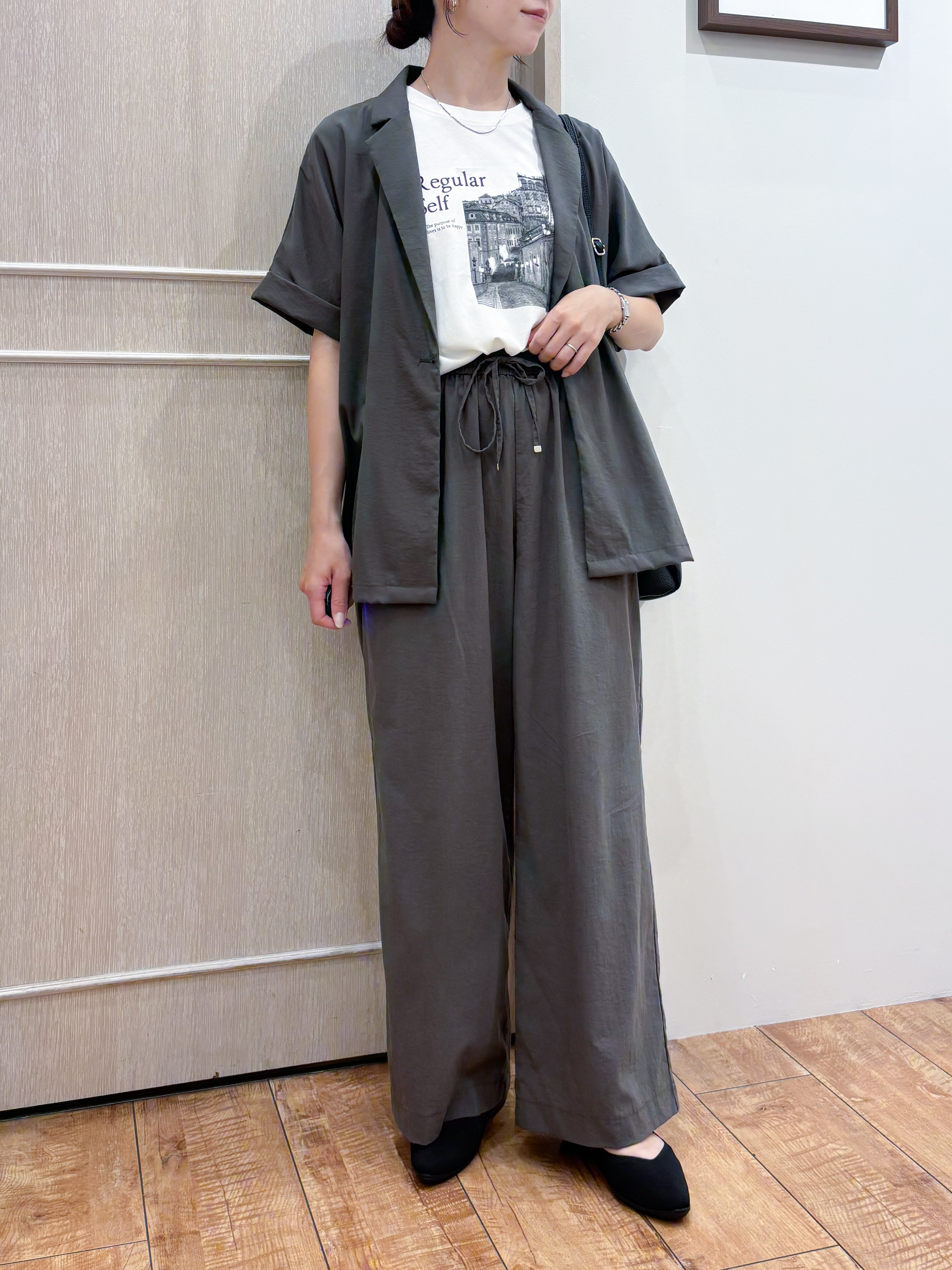 なみさんの「SHOO･LA･RUE｜【高レビュー/洗濯機可/セットアップ可】軽凛(かろりん) ひんやり半袖ジャケット」を使ったコーディネート