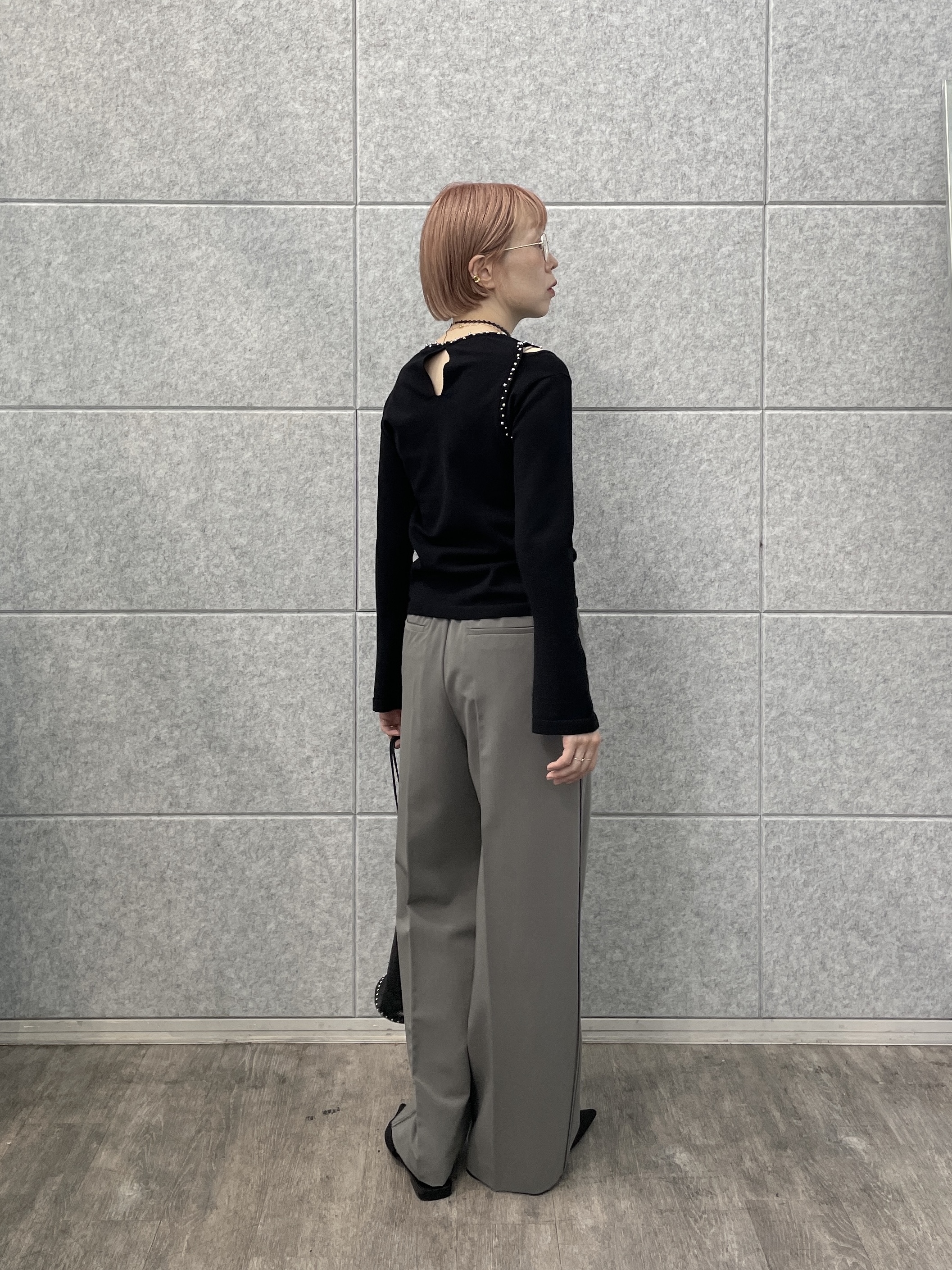 mikuさんの「INDIVI｜Comfy Set Up｜イージーストレートワイドパンツ【セットアップ対応／通勤／カセット服】」を使ったコーディネート
