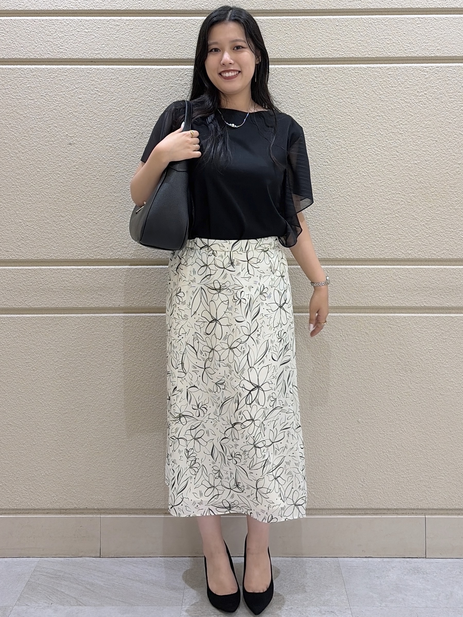 Momokaさんの「COUP DE CHANCE｜【手洗い可／日本製】フレンチシアーカットソー」を使ったコーディネート