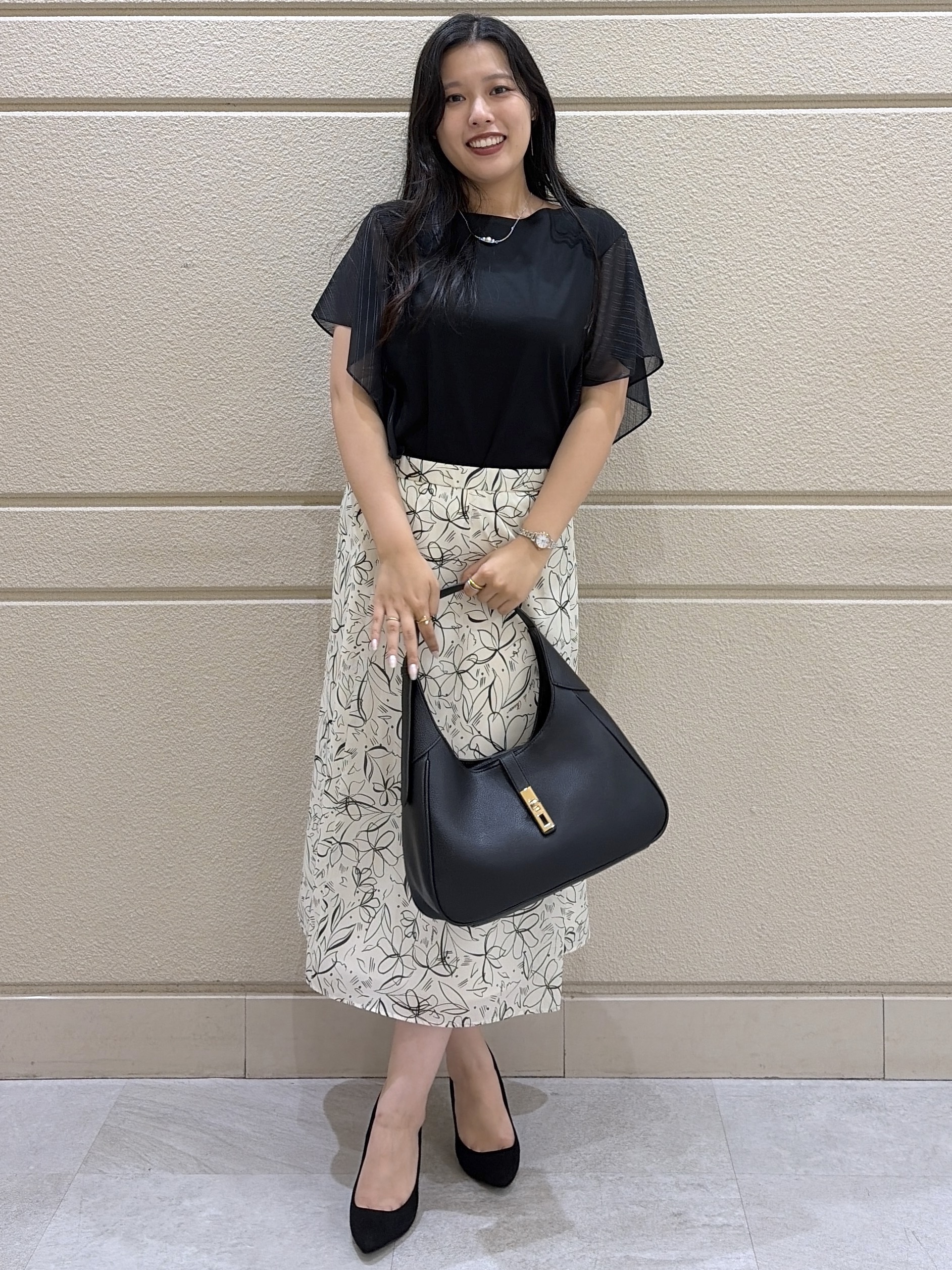Momokaさんの「COUP DE CHANCE｜【手洗い可／日本製】フレンチシアーカットソー」を使ったコーディネート