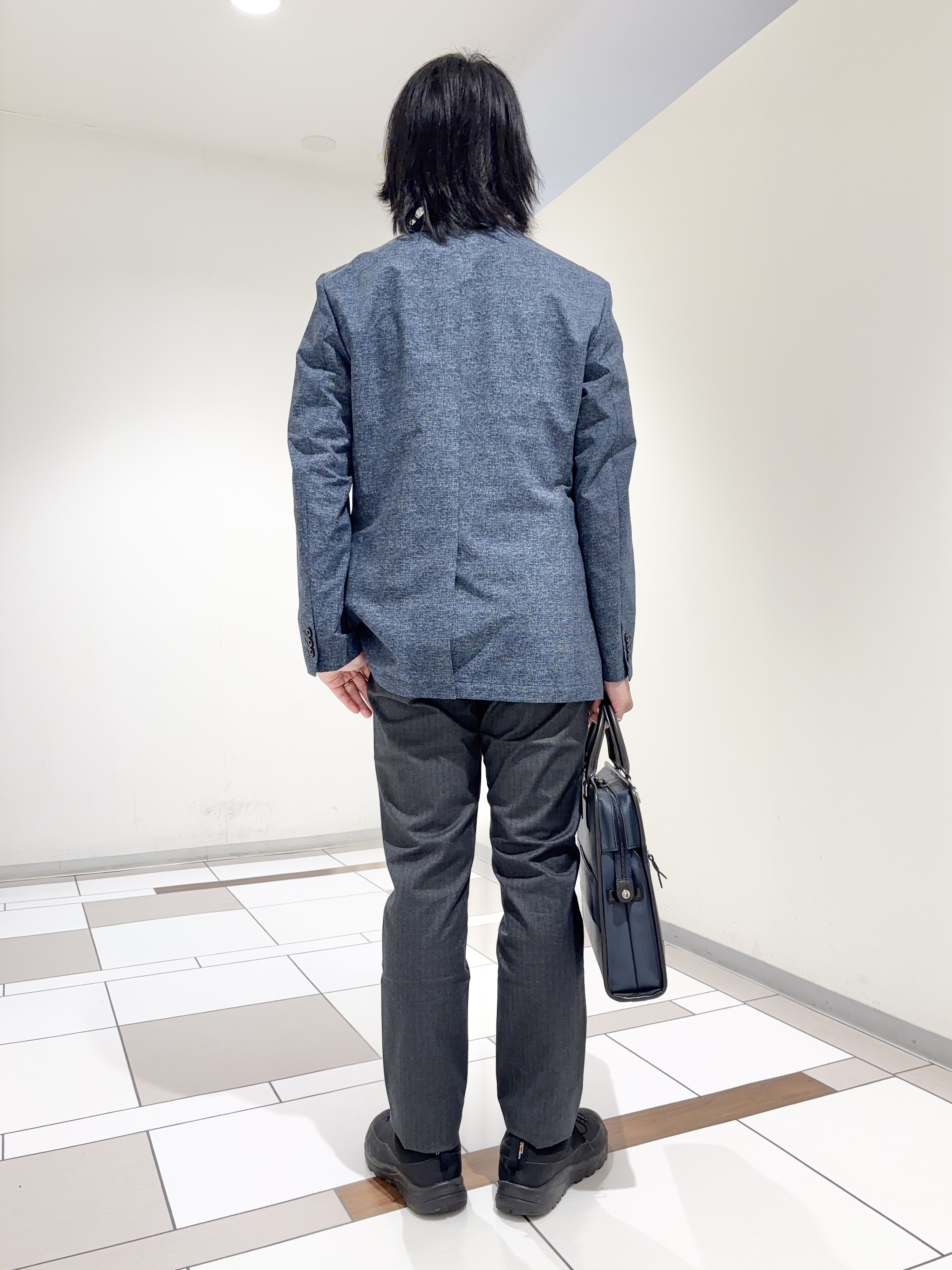 及川さんの「TAKEO KIKUCHI｜【抗菌防臭】ステイフレッシュ ポロシャツ」を使ったコーディネート