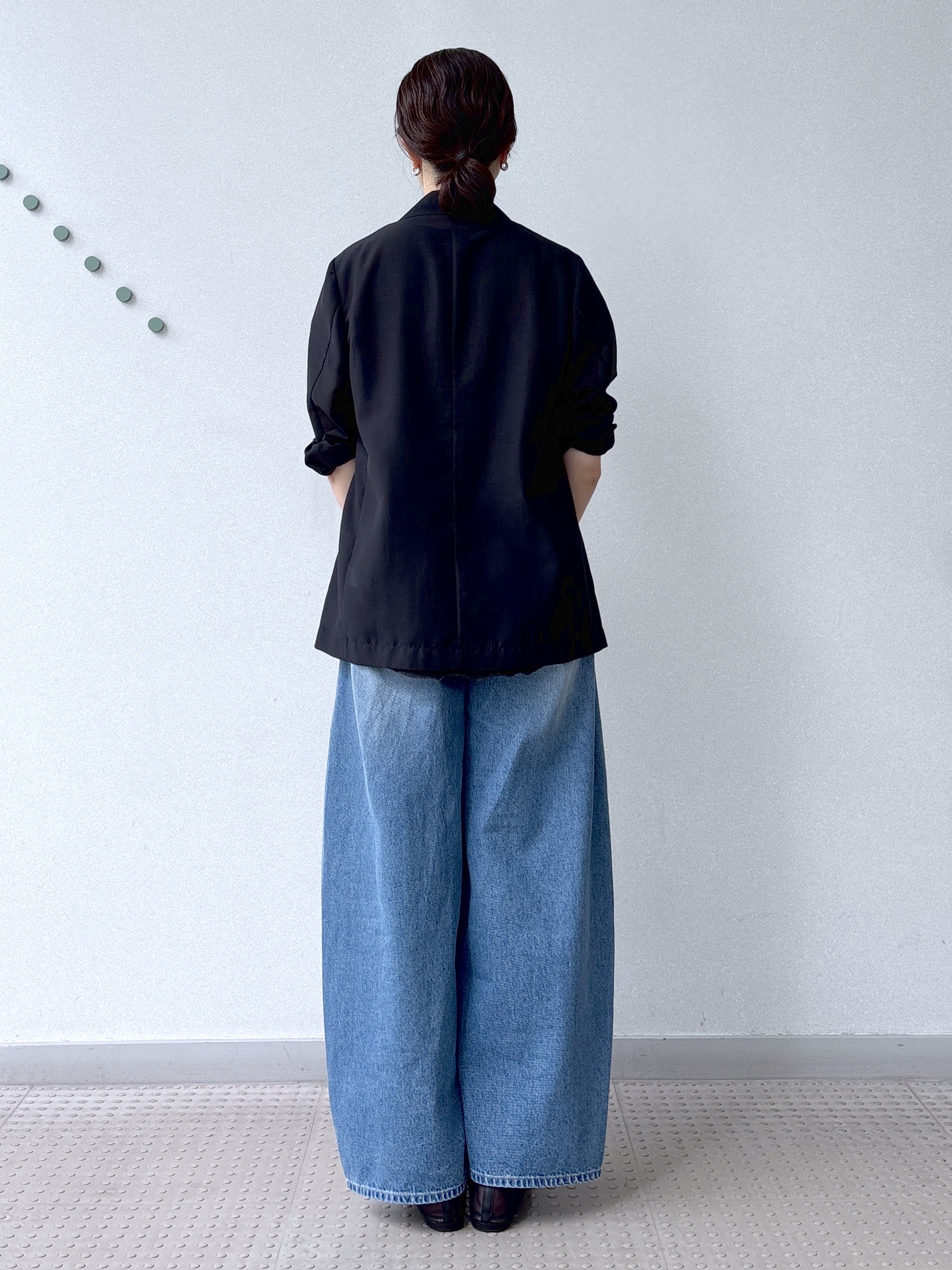 saitoさんの「DRESSTERIOR｜【接触冷感/防シワ機能/ウォッシャブル】クールタッチ リネンブレンドシアージャケット」を使ったコーディネート