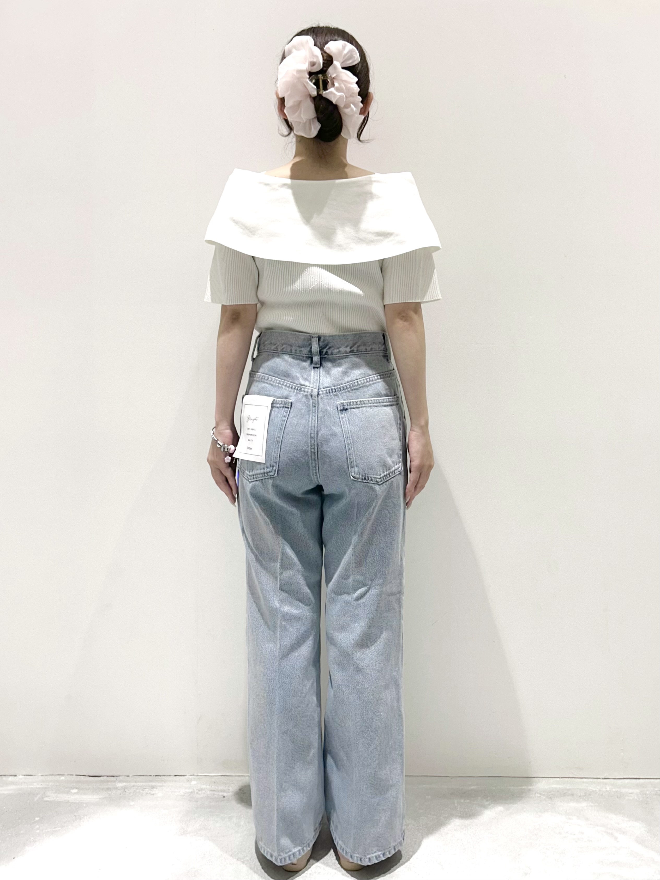 えぬさんの「OPAQUE.CLIP｜チェック編みケープリボンニット【洗濯機OK】」を使ったコーディネート