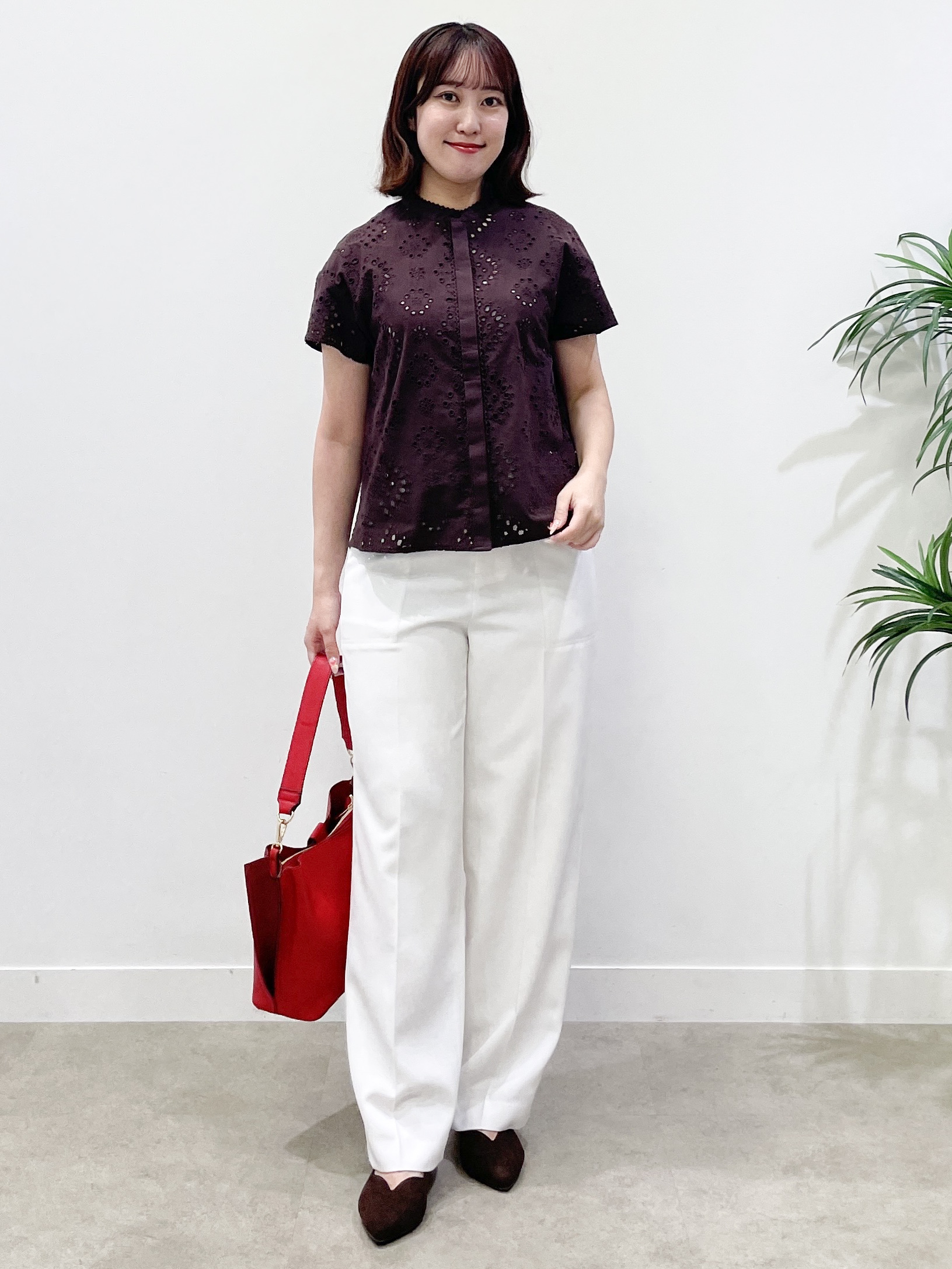 yukariさんの「Reflect｜【通勤◎】カットワーク刺繍レース シャツブラウス」を使ったコーディネート