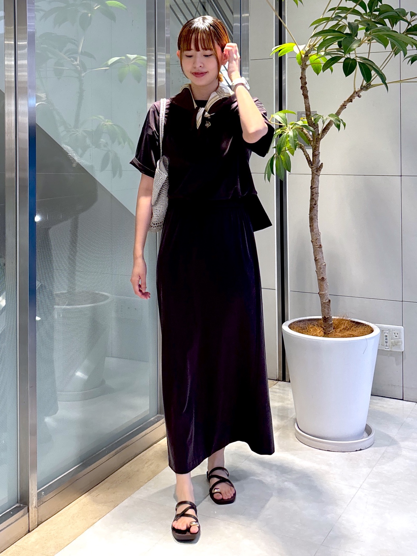 yukaさんの「UNTITLED｜【セットアップ可/接触冷感】ヴィンテージライクプルオーバー」を使ったコーディネート