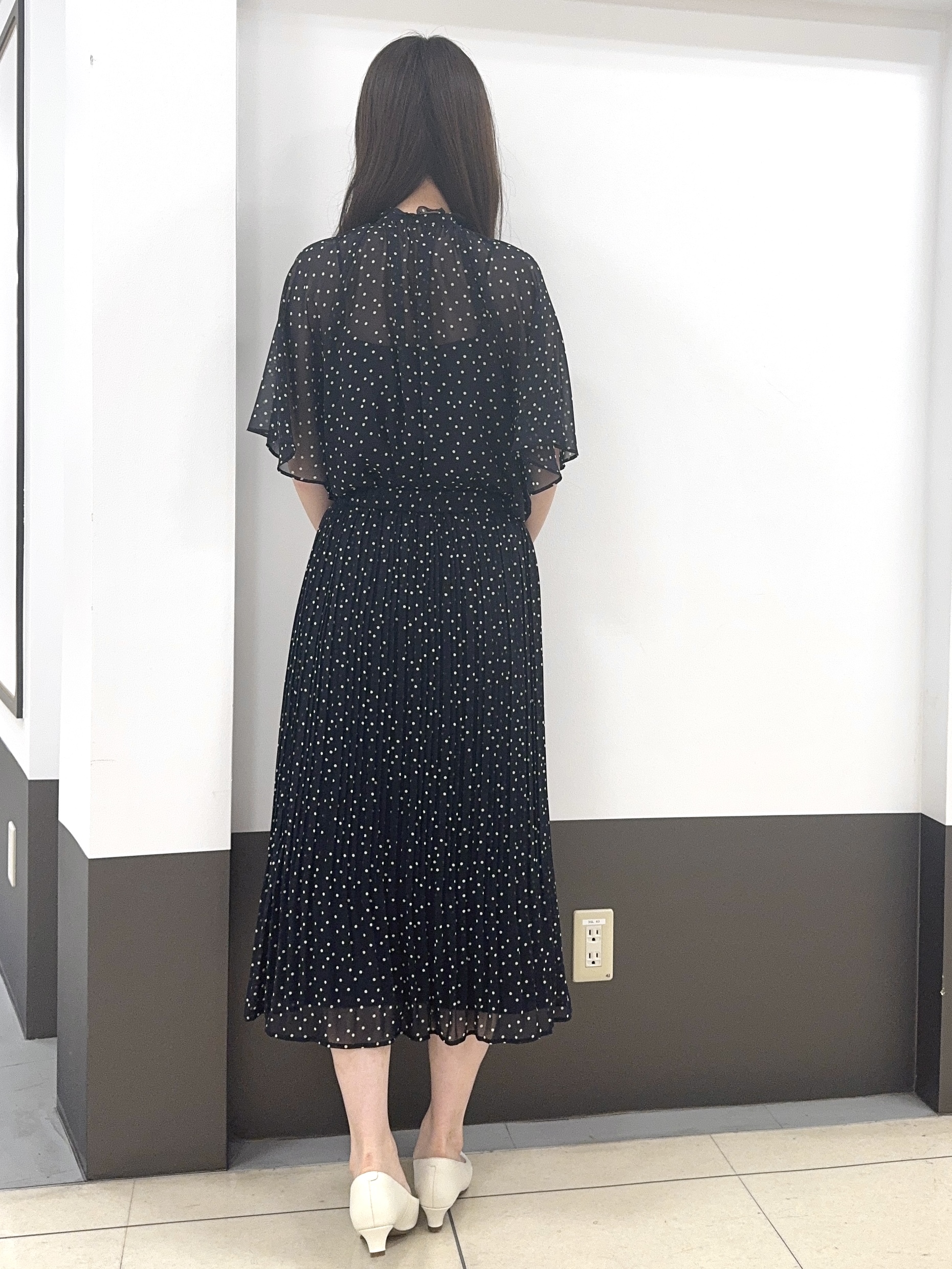 Nrinさんの「Reflect｜【セットアップ／手洗い可】ドット柄シアーブラウス」を使ったコーディネート
