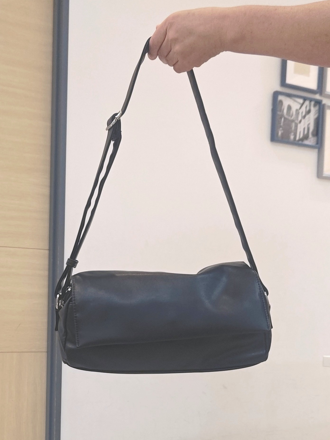 むぅポンさんの「grove｜【洗濯機◎】ほんのり大人の透け感、シアーカバーブラウス」を使ったコーディネート