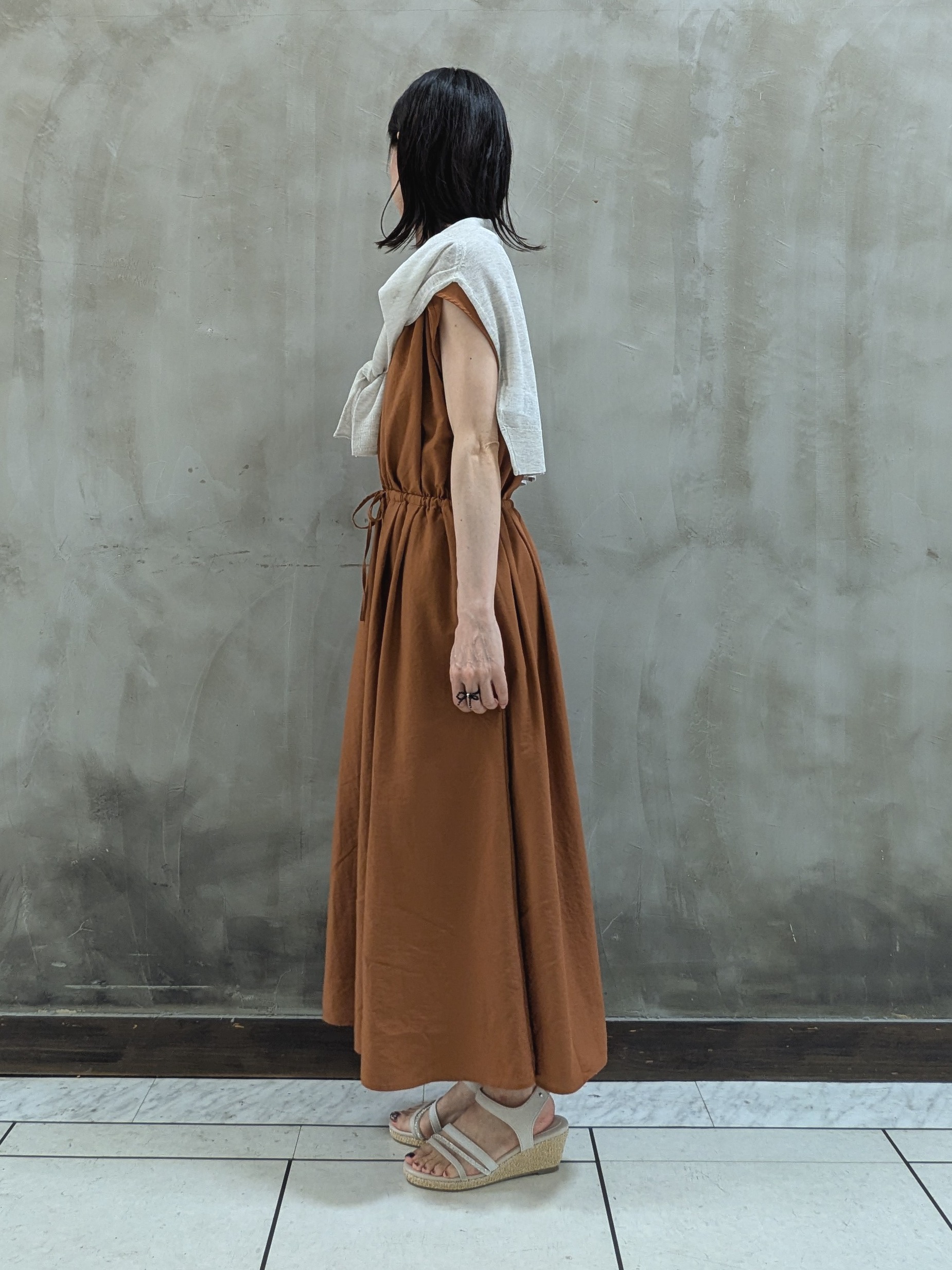 shioさんの「grove｜高評価！【洗える／名品】大人の透け感、シアーカーディガン」を使ったコーディネート