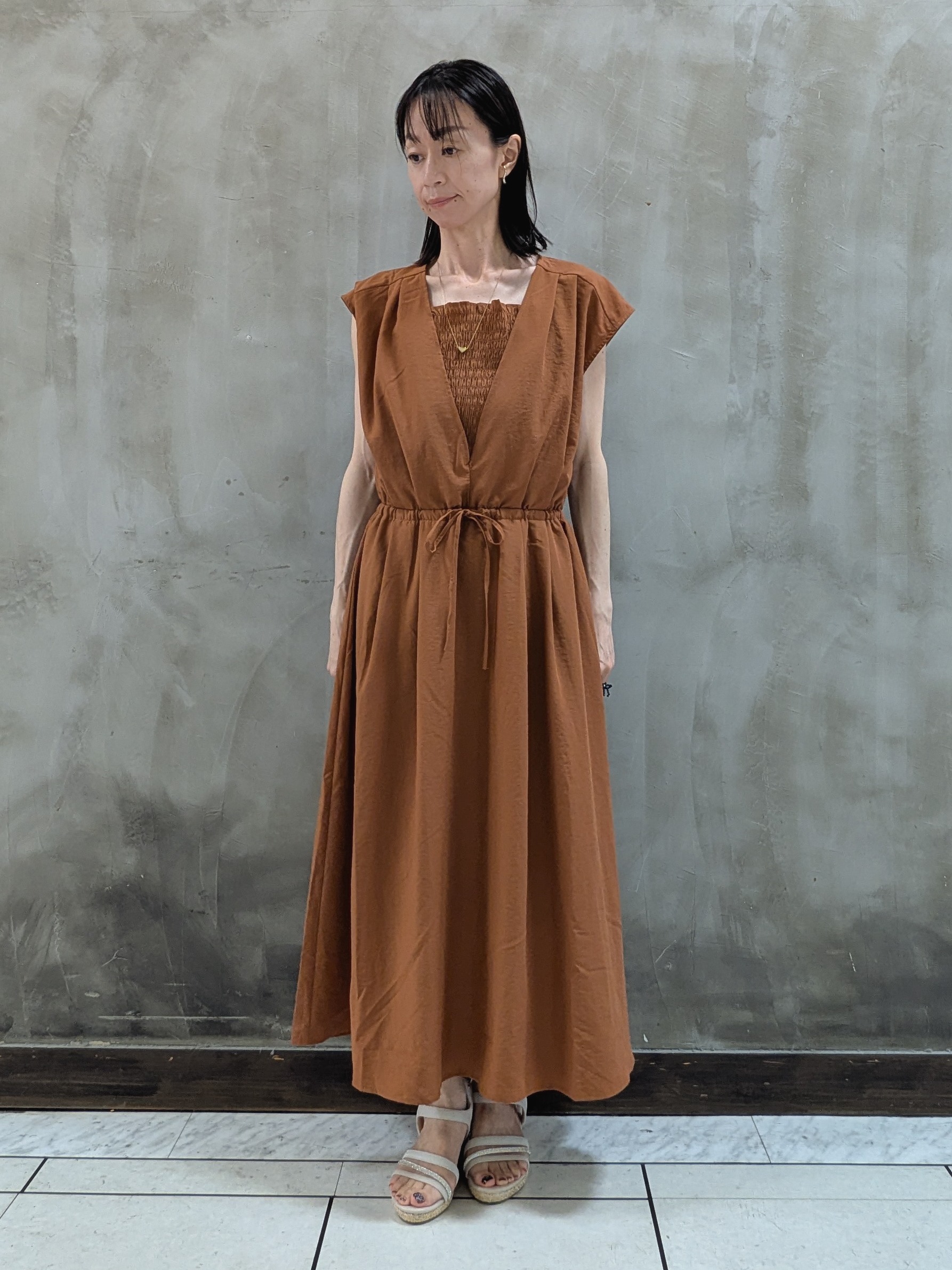shioさんの「grove｜高評価！【洗える／名品】大人の透け感、シアーカーディガン」を使ったコーディネート