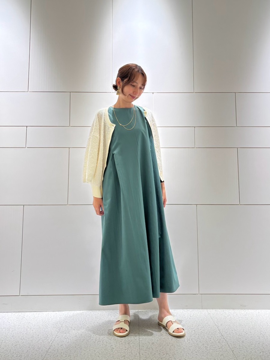 yuriさんの「UNTITLED｜【接触冷感/UVカット/吸水速乾】Aラインロングワンピース」を使ったコーディネート