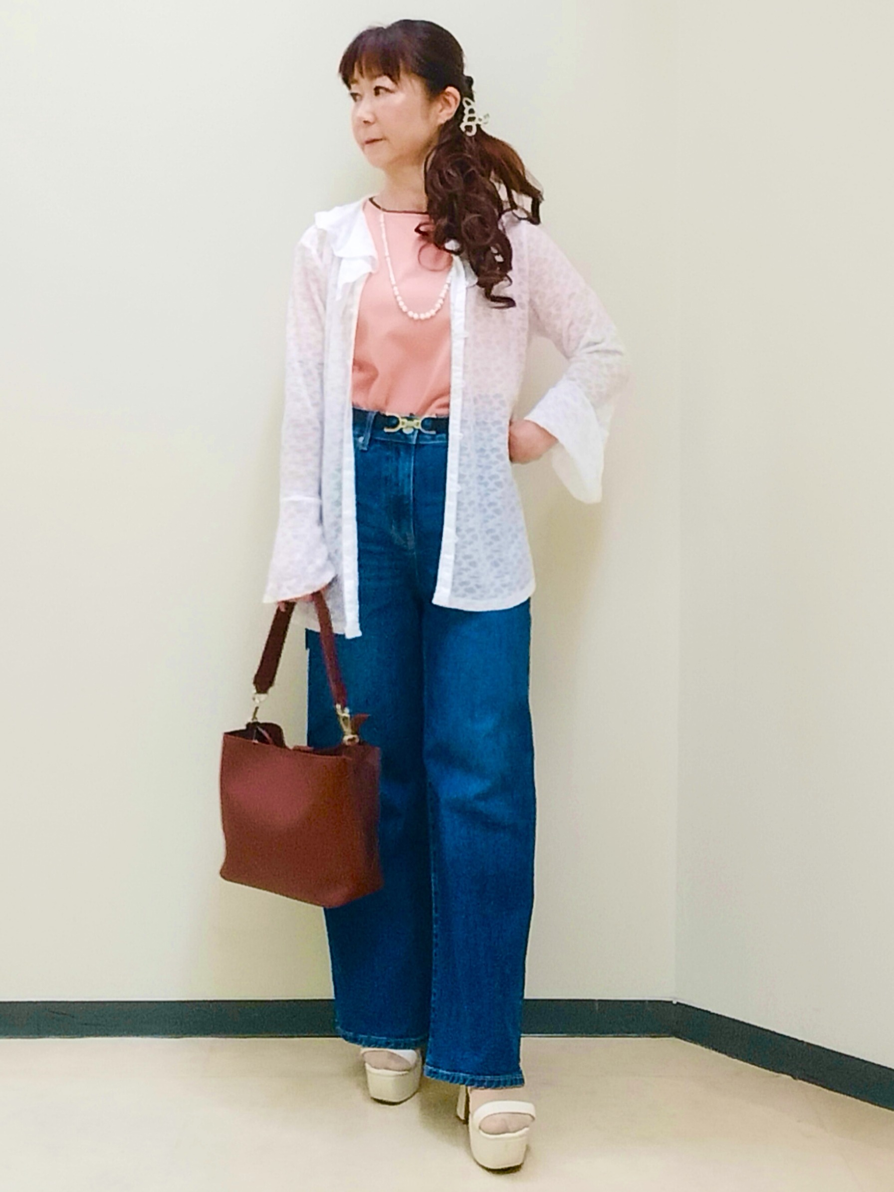 花さんの「Reflect｜【手洗い可】ワイドシルエットデニム」を使ったコーディネート