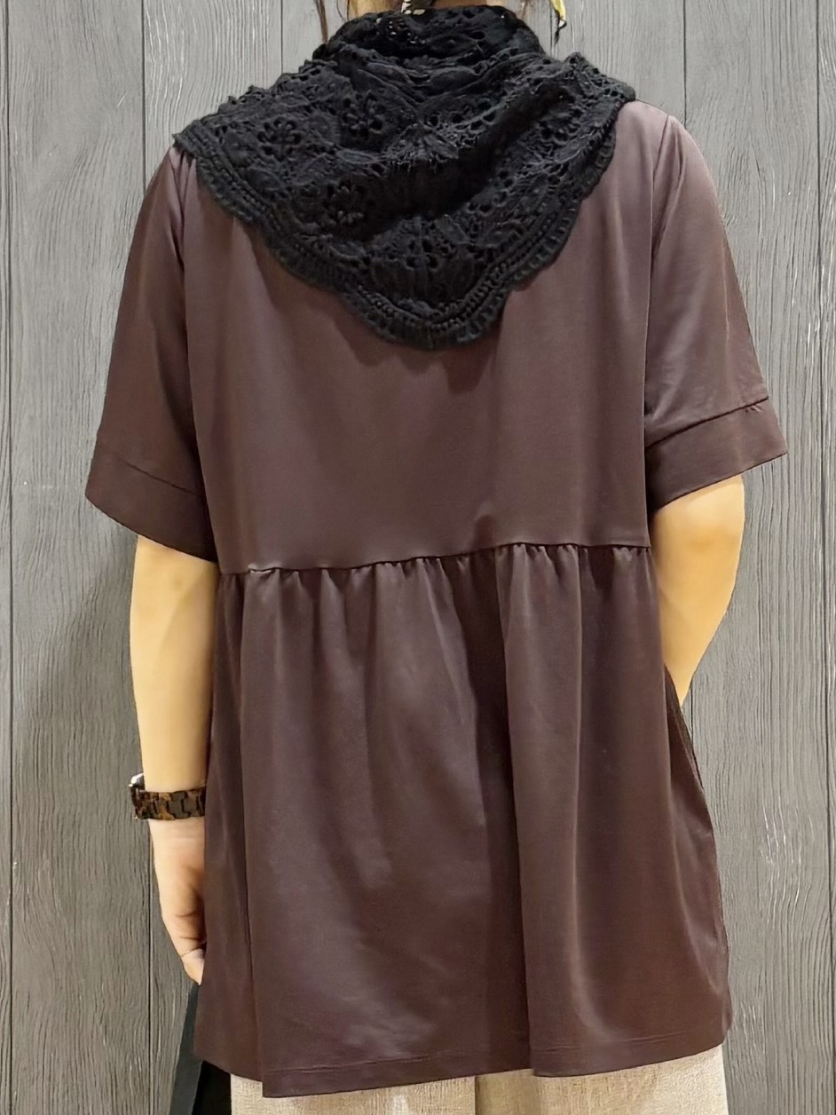 meiさんの「SHOO･LA･RUE｜【ひんやり/UV/体型カバー】インせず着られる サイドギャザー切替トップス」を使ったコーディネート
