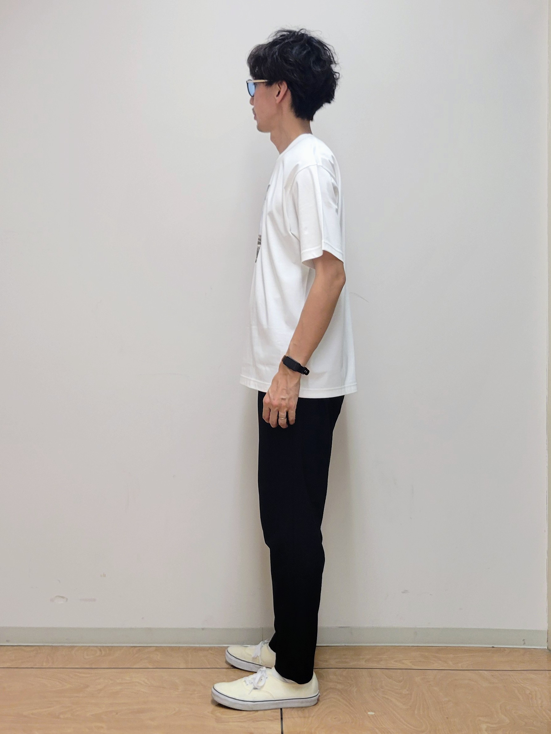 piroyaさんの「TAKEO KIKUCHI｜マラケシュ フォト Tシャツ」を使ったコーディネート