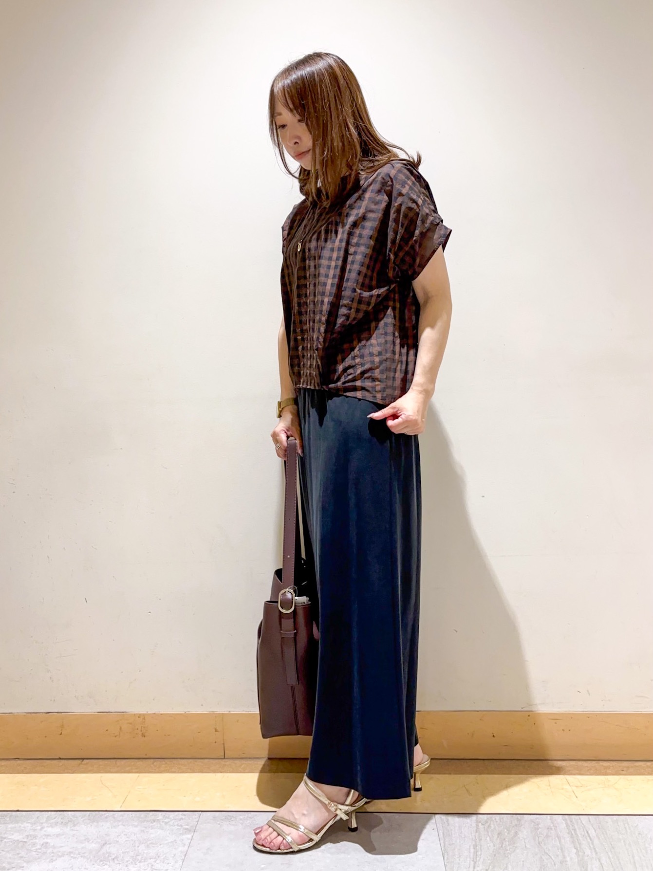 sattoさんの「UNTITLED｜シアーチェックブラウス」を使ったコーディネート