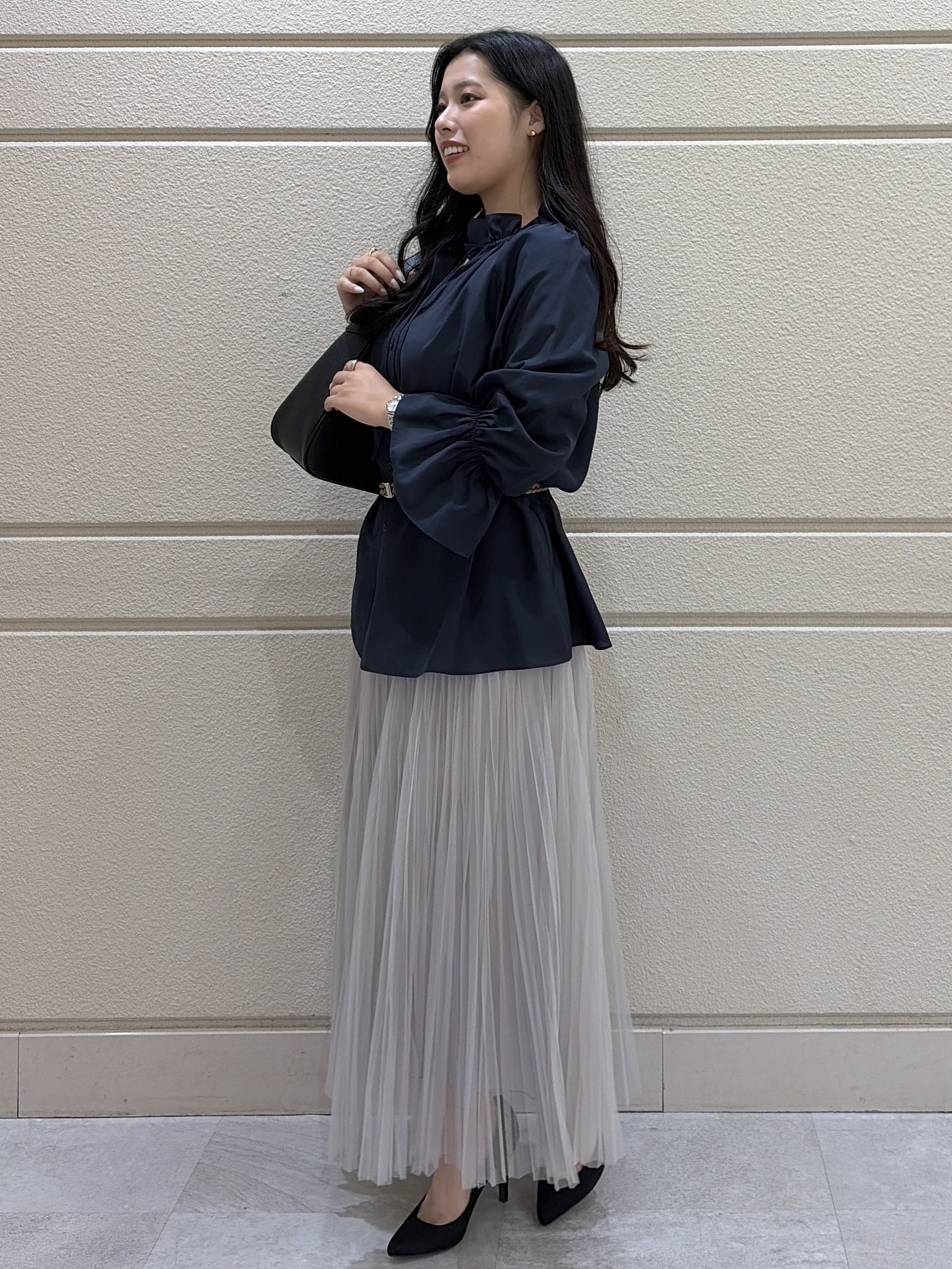Momokaさんの「COUP DE CHANCE｜【手洗い可】ギャザーフリルブラウス」を使ったコーディネート