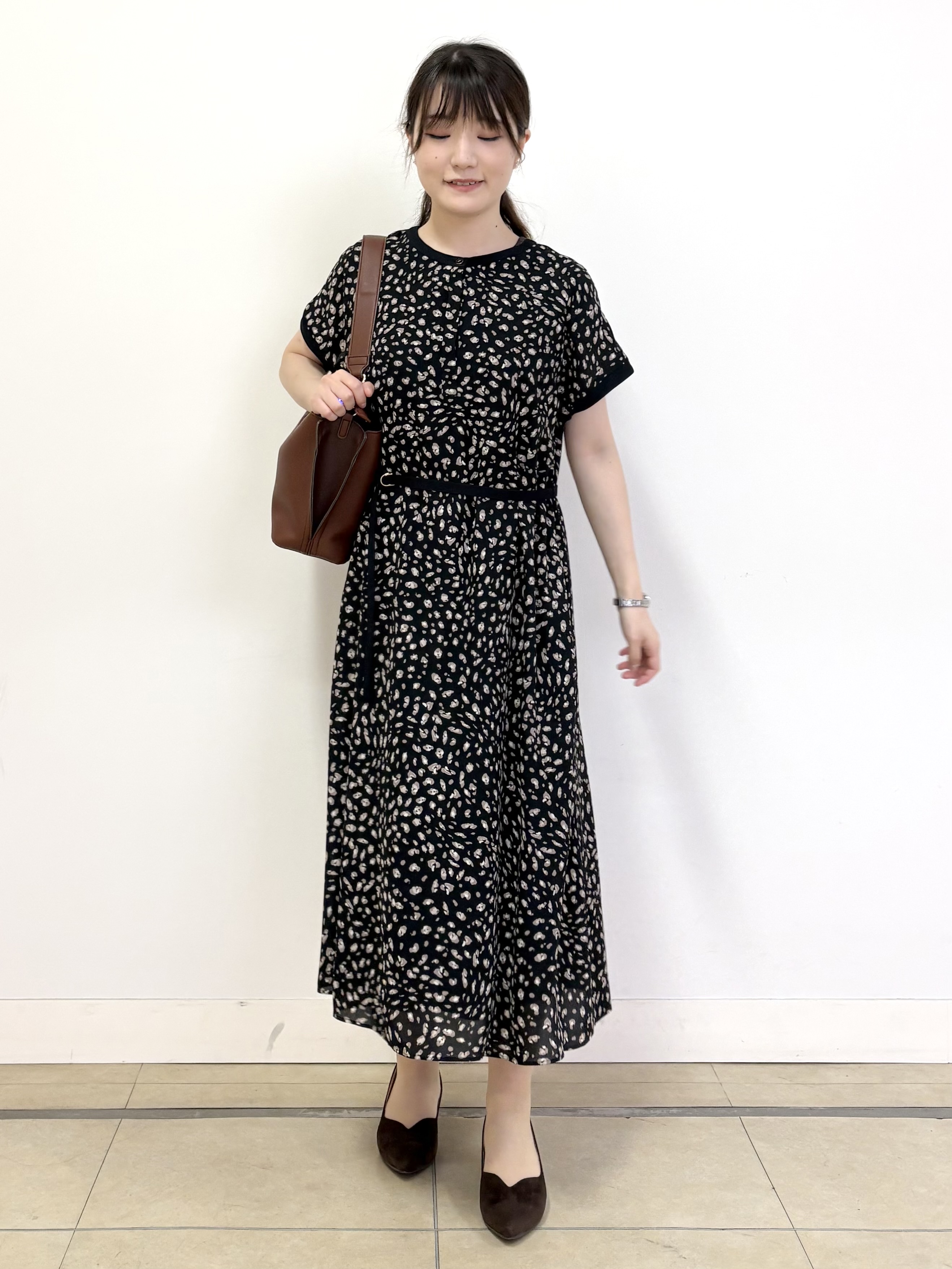 mikiさんの「Reflect｜【手洗い可】プリント柄ワンピース」を使ったコーディネート