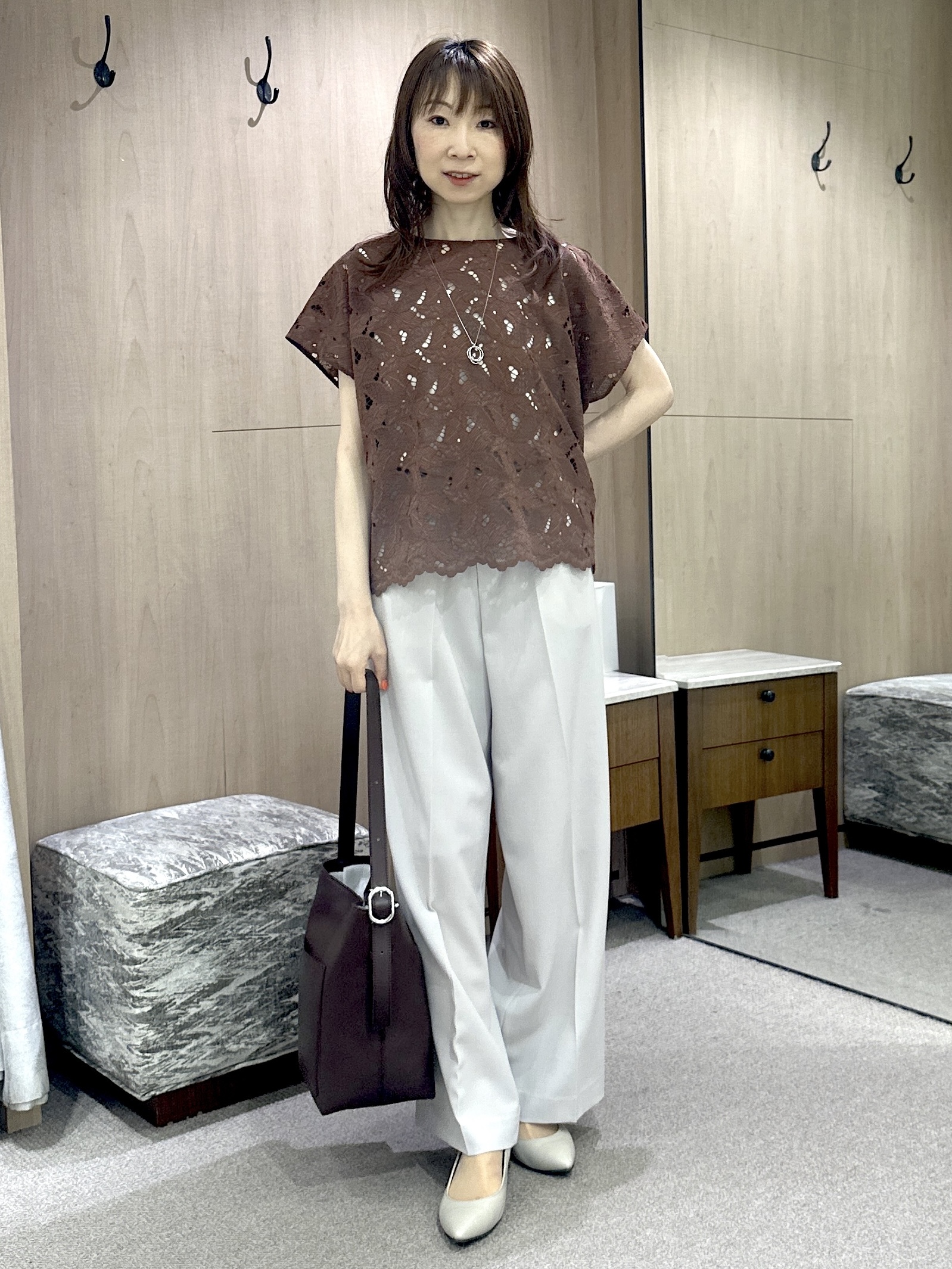Miwaさんの「UNTITLED｜【セットアップ可/品のある透け感】リーフレースブラウス」を使ったコーディネート