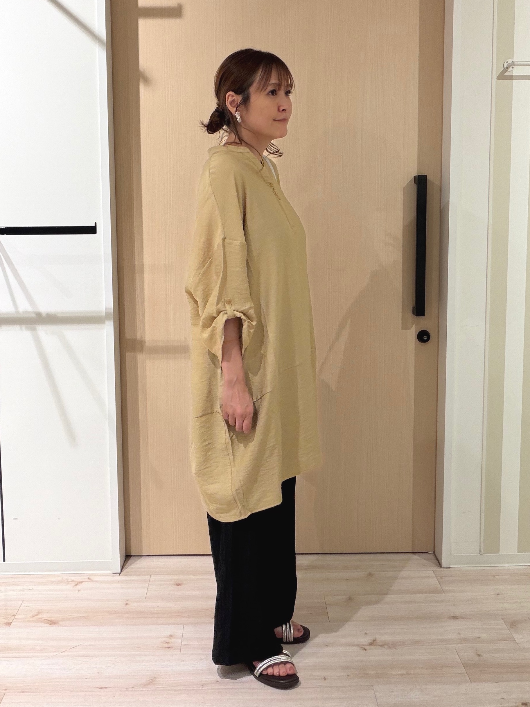 funafunaさんの「SHOO･LA･RUE｜【ひんやり/S-LL/洗濯後しわになりにくい】体型カバーにも ゆるっとリラックス 7分袖チュニック」を使ったコーディネート