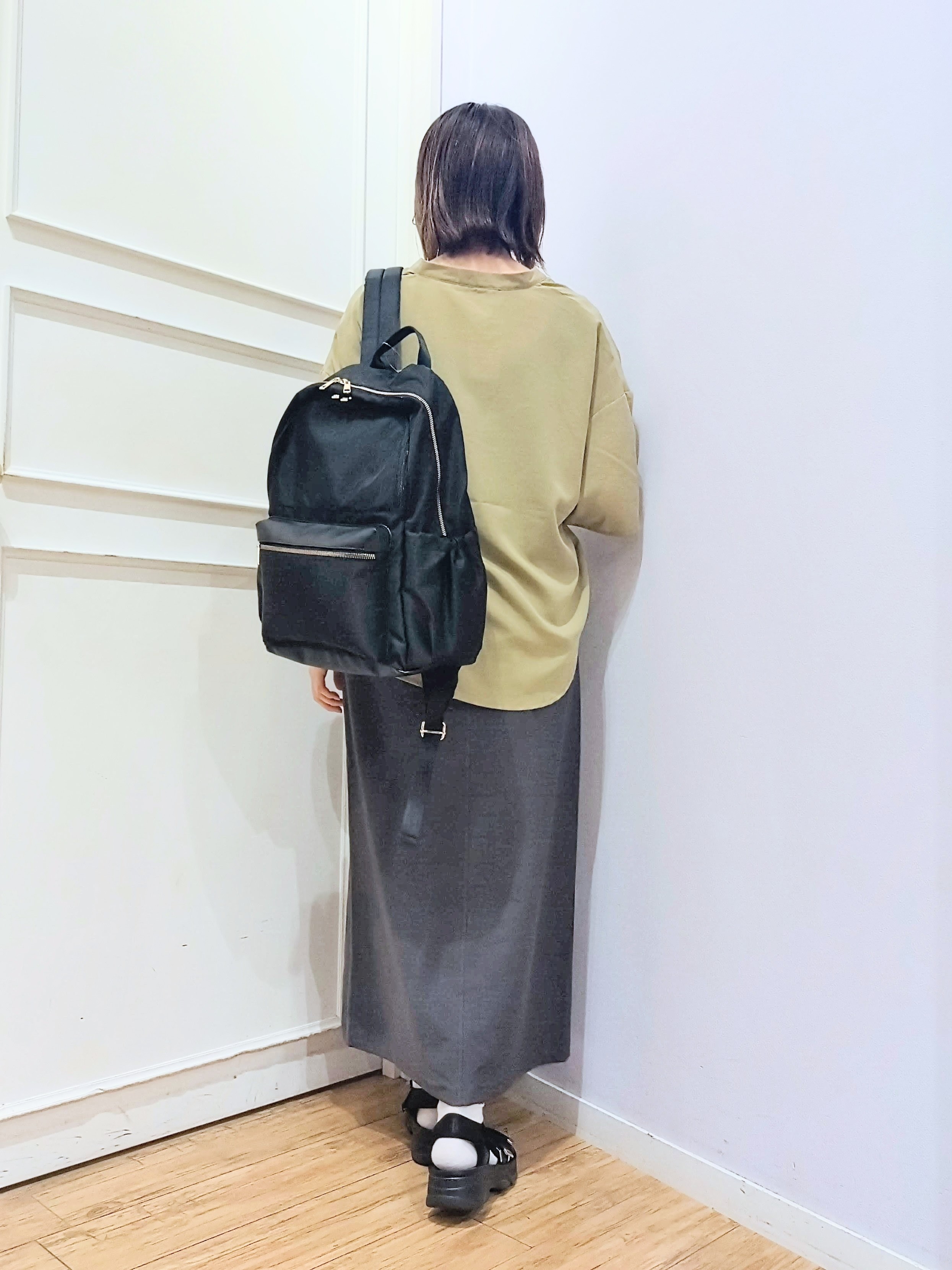 miomioさんの「SHOO･LA･RUE｜【洗濯機可/S-LL】大人の抜け感 ゆるっと5分袖シャツ」を使ったコーディネート