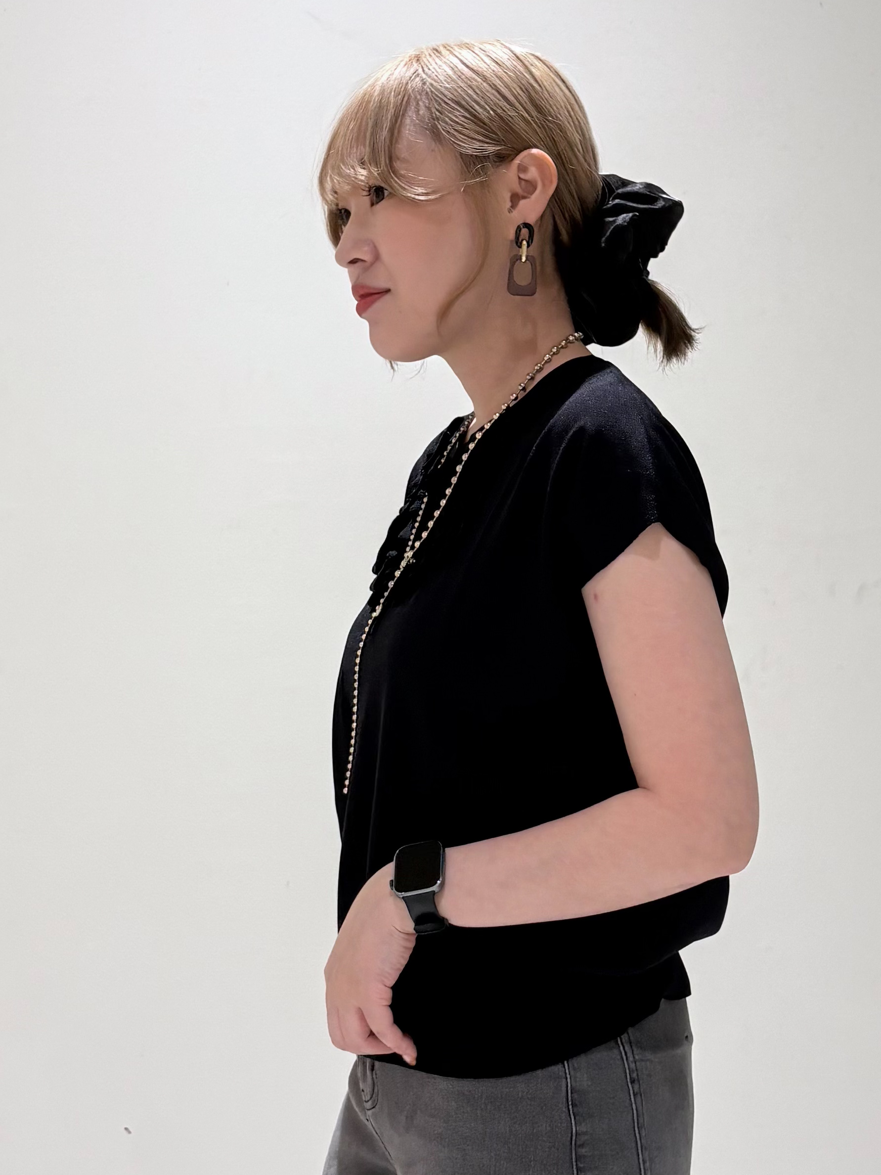 みきちぃさんの「OPAQUE.CLIP｜【接触冷感／UV】フリルフレンチスリーブニット《洗濯機OK》」を使ったコーディネート