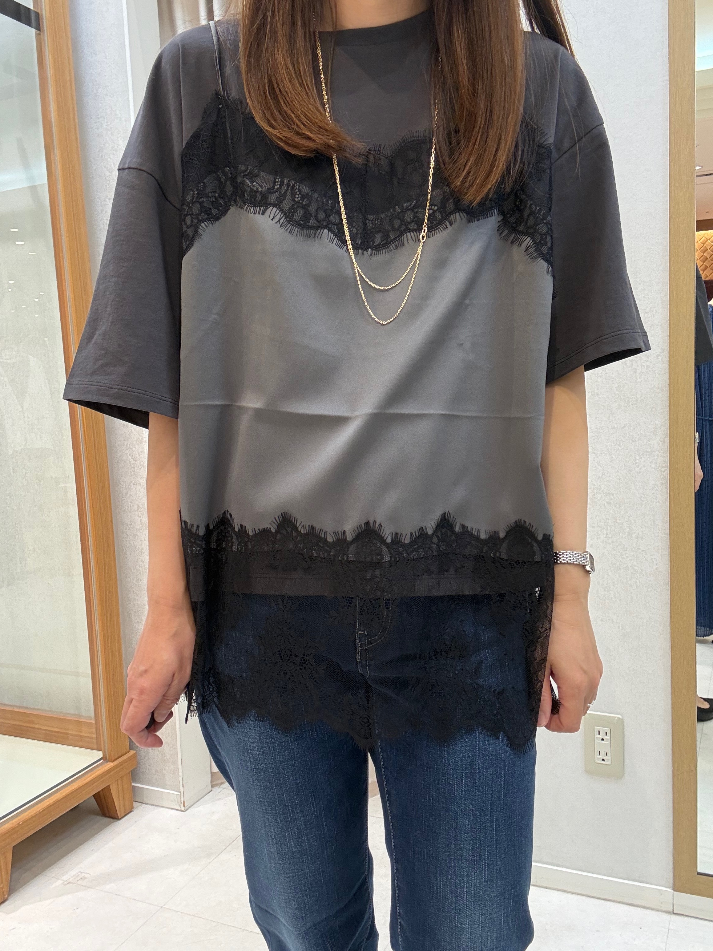kanaさんの「UNTITLED｜【1枚でもセットでも】レースキャミ付きプルオーバー」を使ったコーディネート