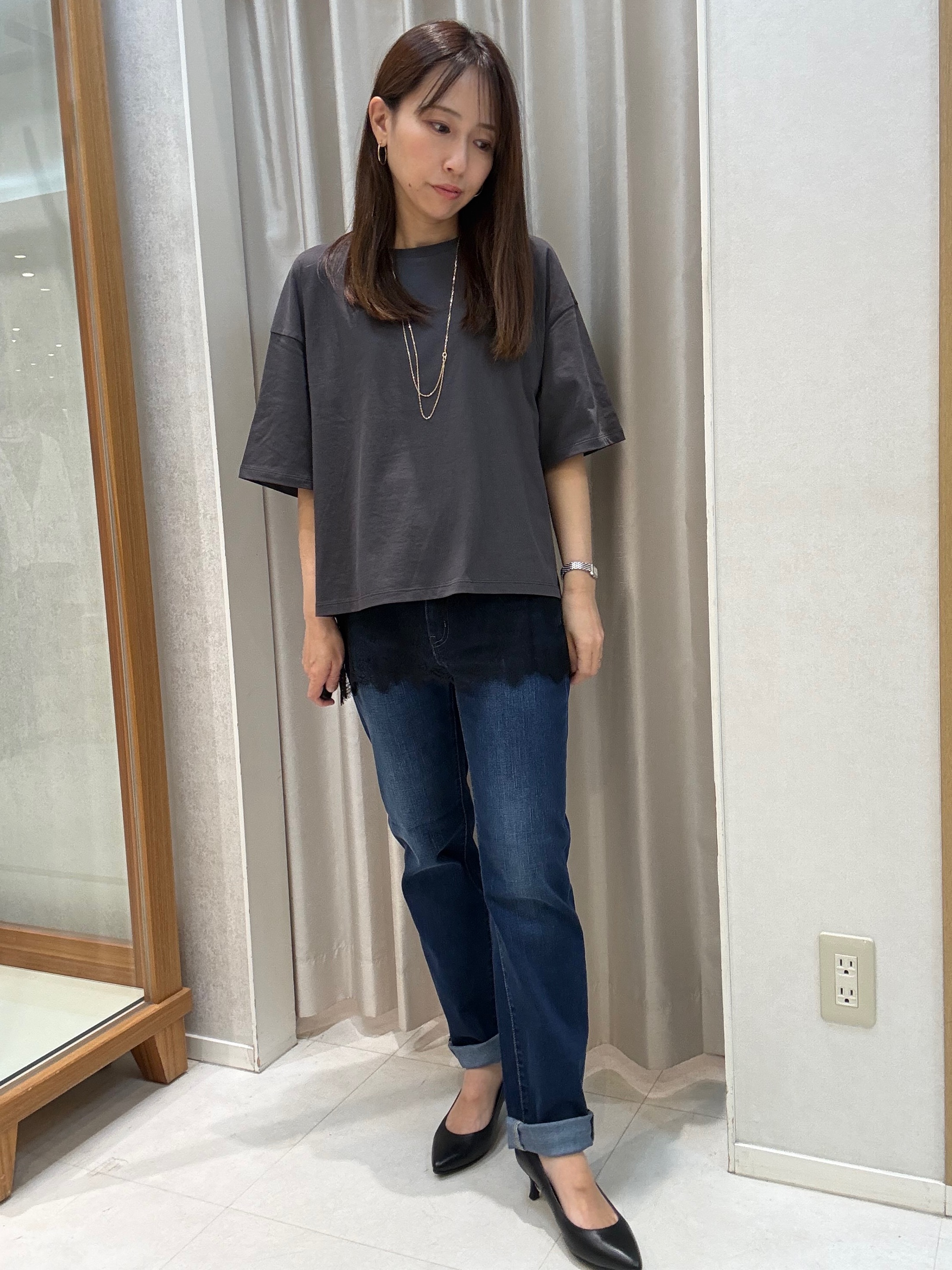 kanaさんの「UNTITLED｜【1枚でもセットでも】レースキャミ付きプルオーバー」を使ったコーディネート