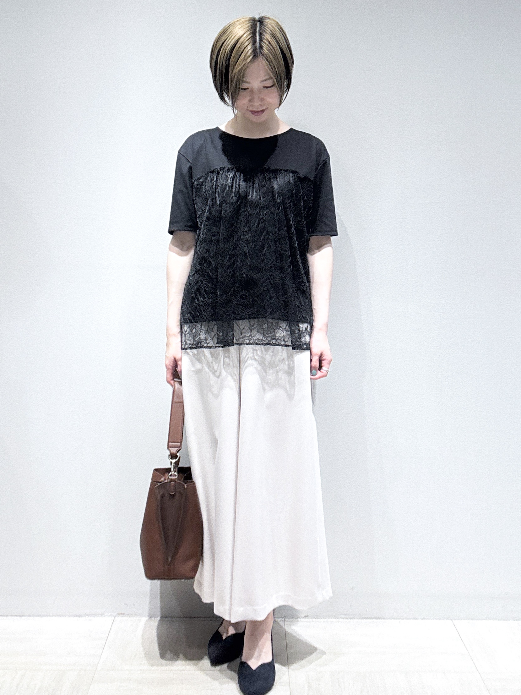 まちこさんの「Reflect｜【UVカット／接触冷感／手洗い可】ラッセルレースプルオーバー」を使ったコーディネート