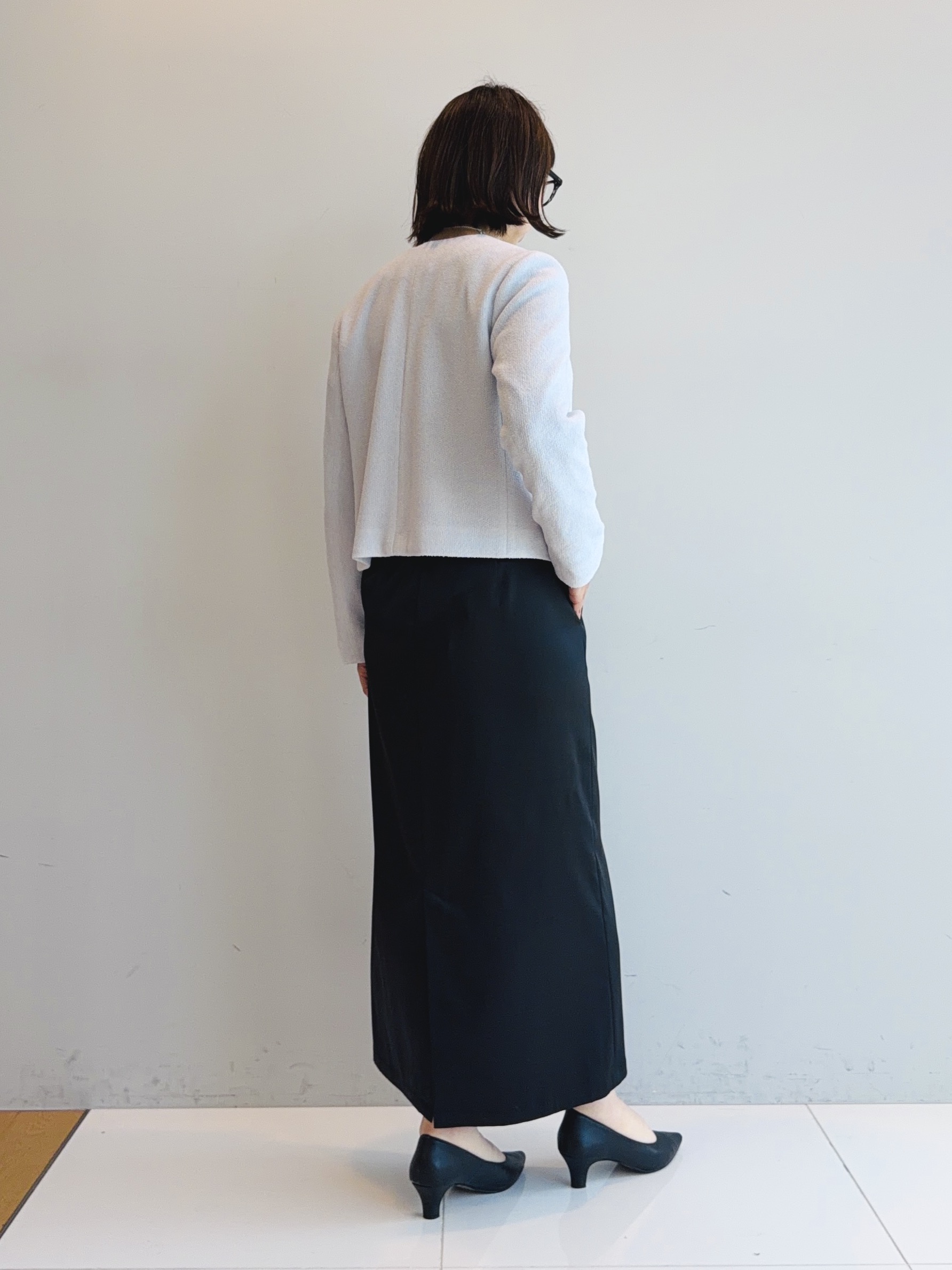 murayamaさんの「INDIVI｜【ラム革／美脚／通勤】レザーパンプス」を使ったコーディネート