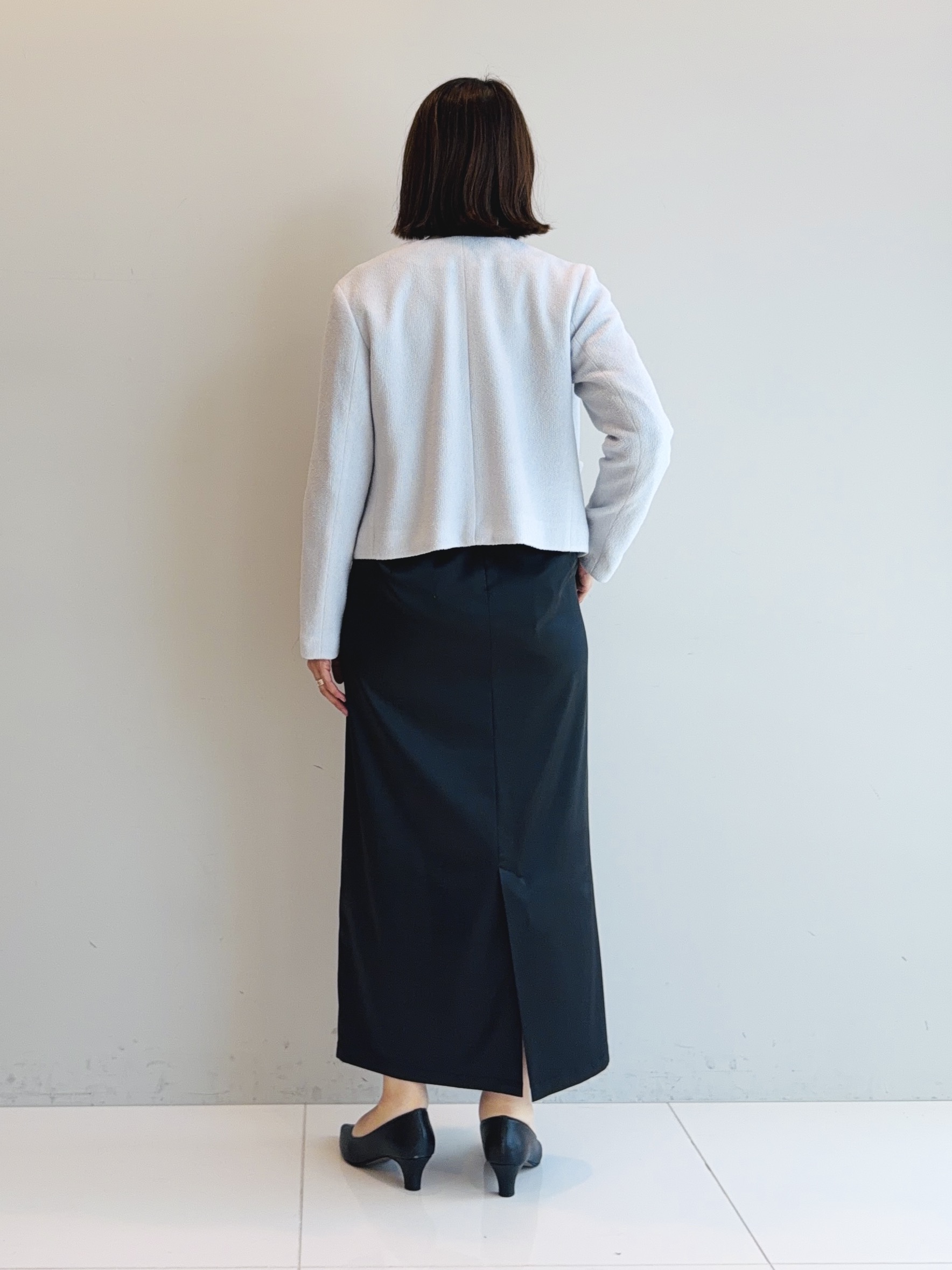 murayamaさんの「INDIVI｜【ラム革／美脚／通勤】レザーパンプス」を使ったコーディネート