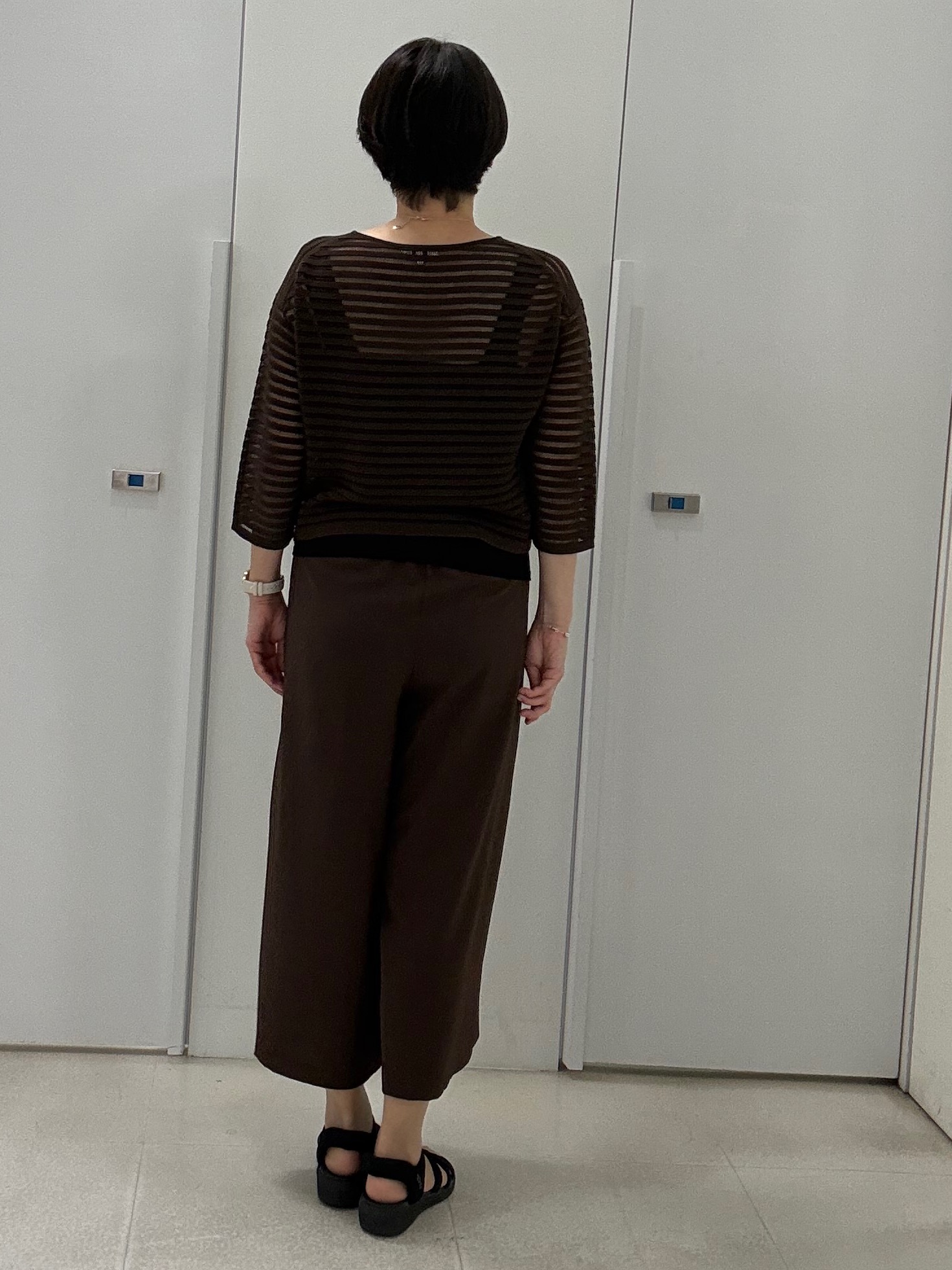 hIさんの「COUP DE CHANCE｜【長さ調整可能】トライアングルロングネックレス」を使ったコーディネート
