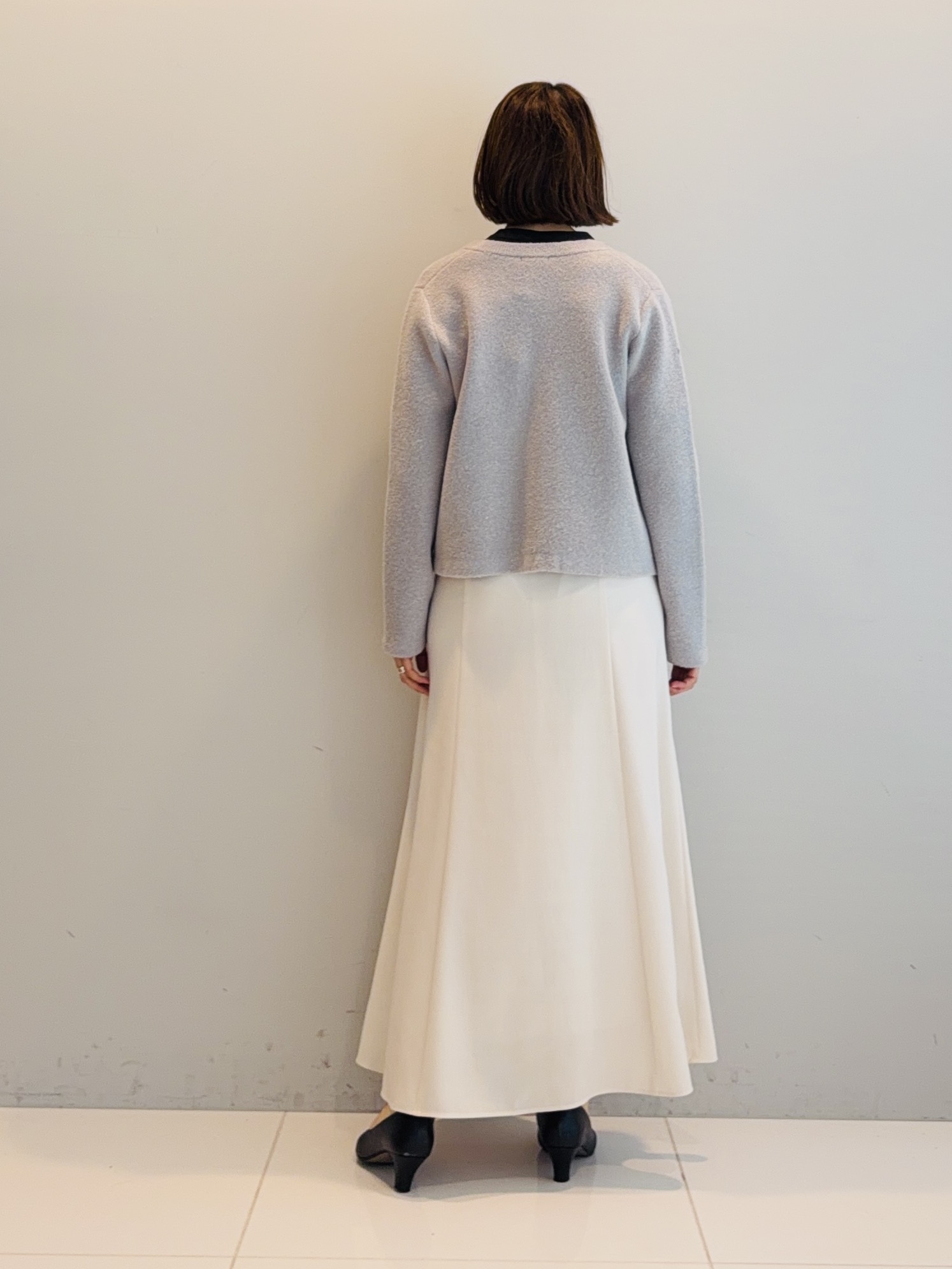 murayamaさんの「INDIVI｜【接触冷感/UVケア/夏羽織り/着る日傘】ケープ風ブラウス」を使ったコーディネート