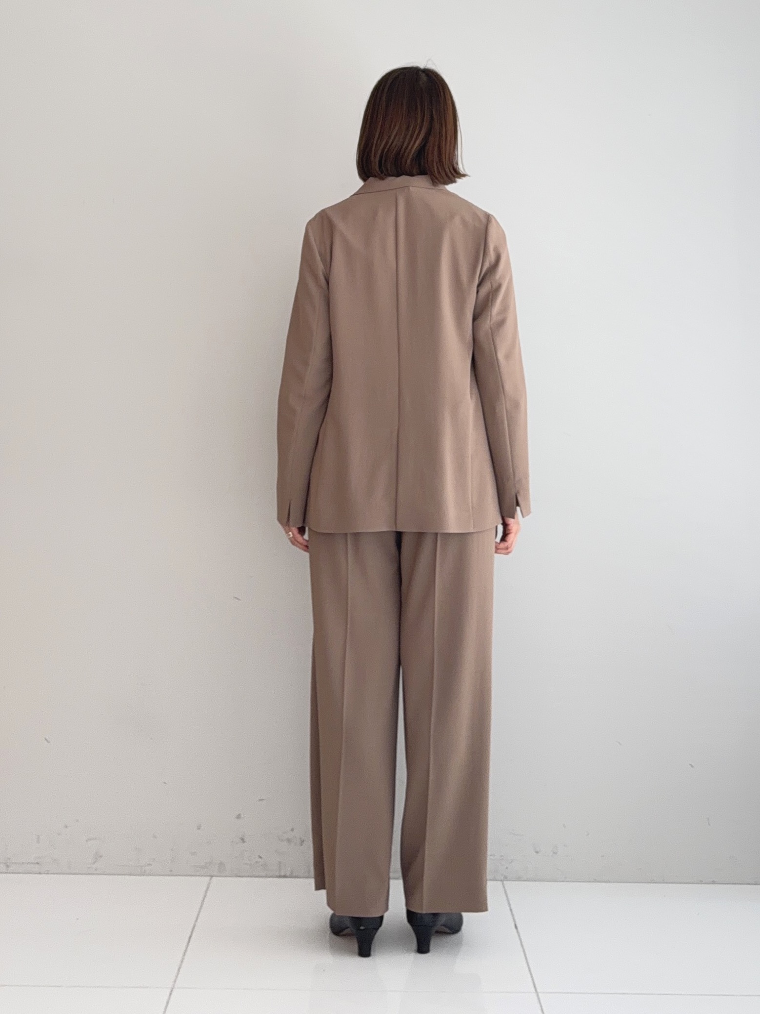 murayamaさんの「INDIVI｜【接触冷感/UVケア/着る日傘】ダブルジャケット」を使ったコーディネート