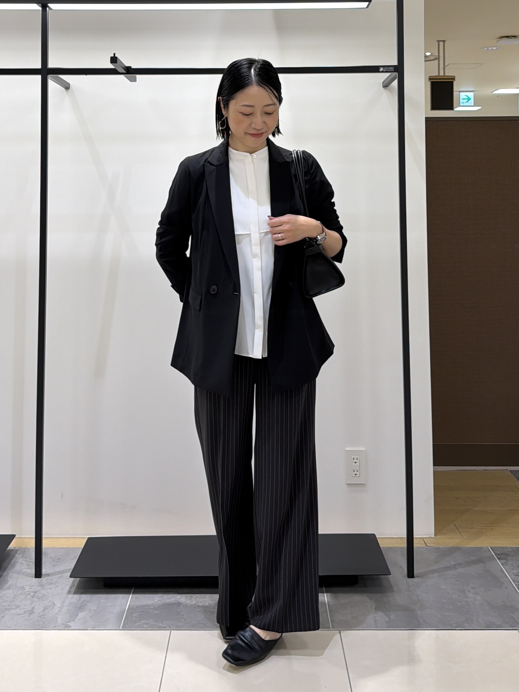 shihoさんの「INDIVI｜【接触冷感/UVケア/着る日傘】ダブルジャケット」を使ったコーディネート