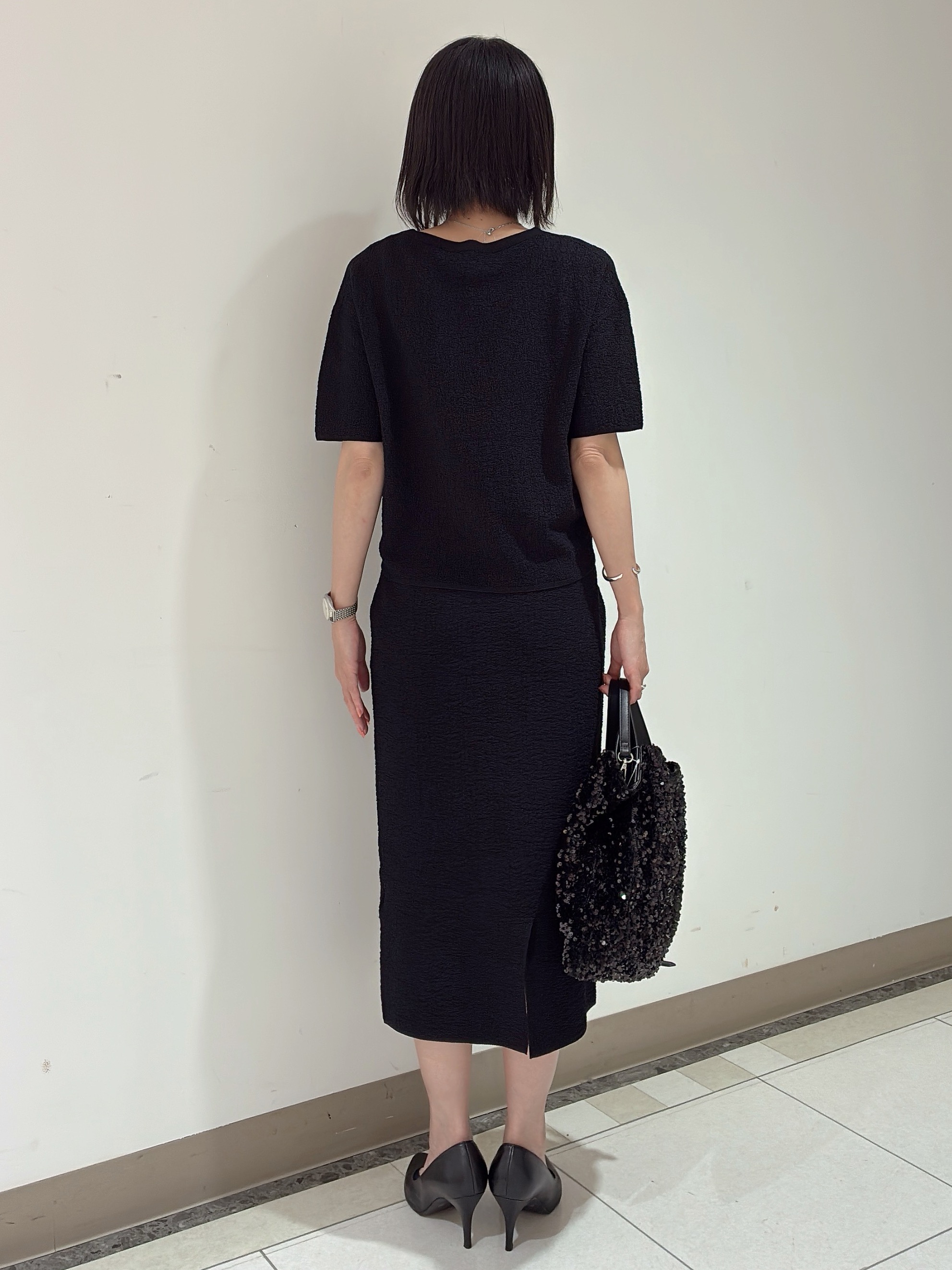 環さんの「UNTITLED｜【アンサンブル可/日除け・冷房対策】シアーレーヨンZIPカーディガン」を使ったコーディネート
