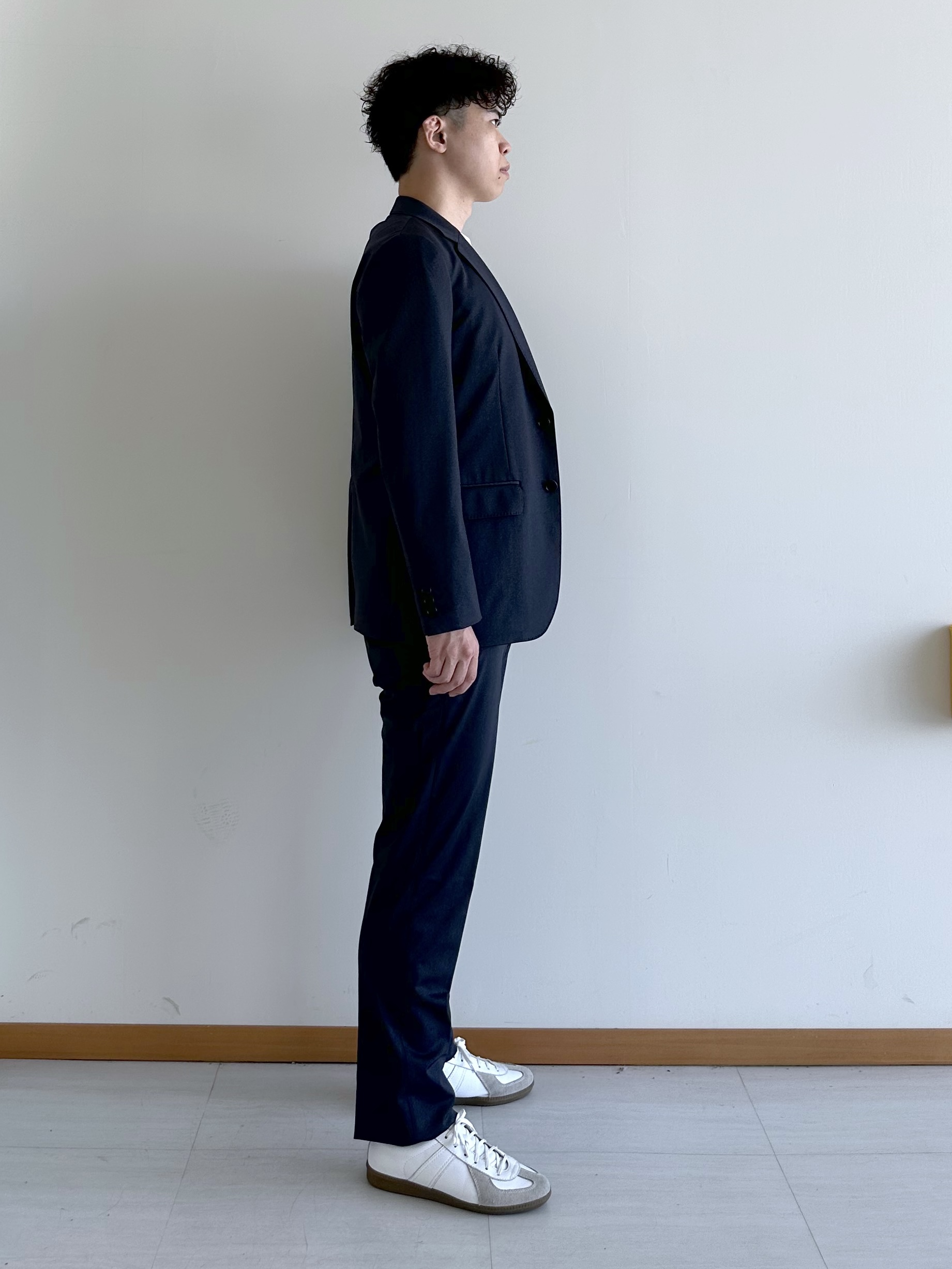 イッシーさんの「TAKEO KIKUCHI｜【360&deg;ストレッチ／軽量】None Of Stress ライト ジャケット（セットアップ対応）」を使ったコーディネート