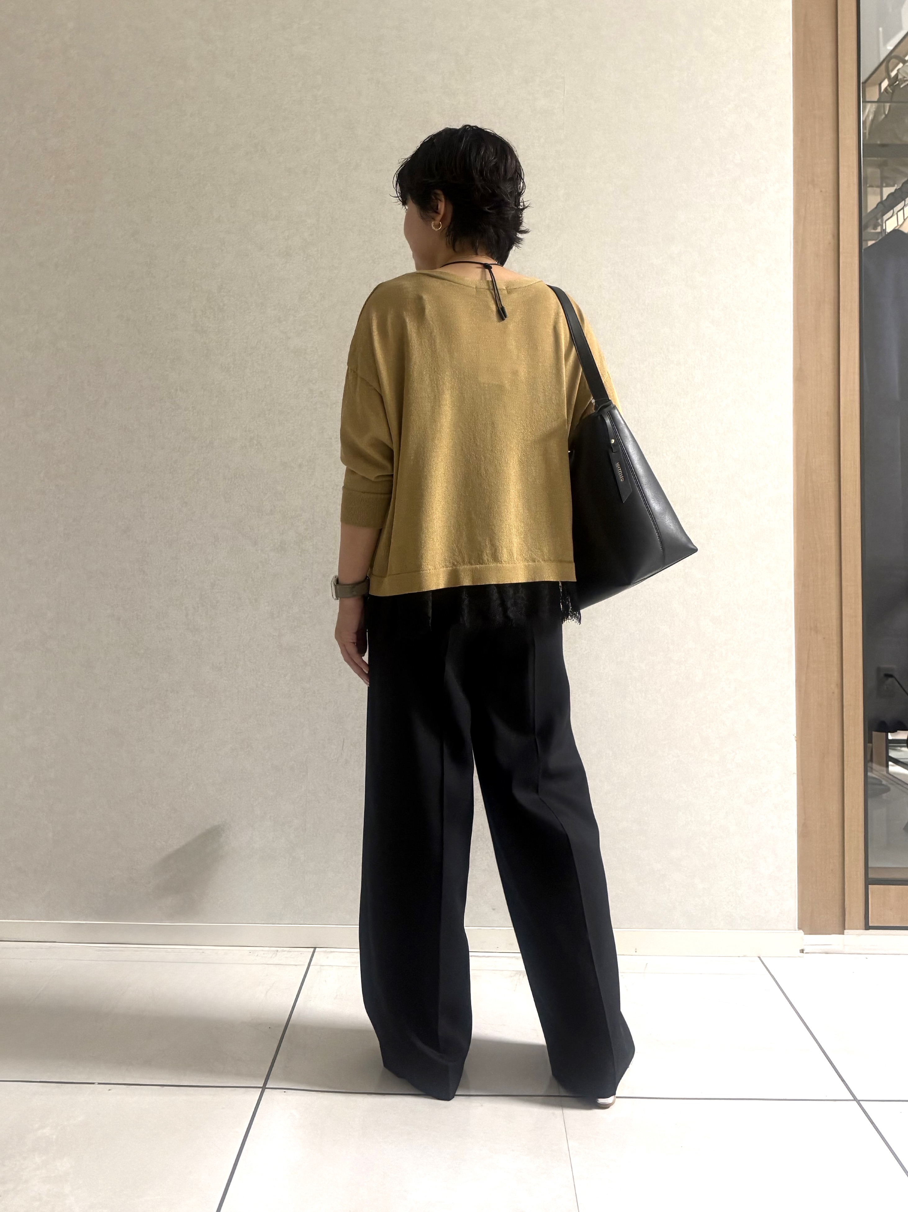 かなこさんの「UNTITLED｜【セットアップ可/ウエストゴム】メランジツイルワイドパンツ」を使ったコーディネート